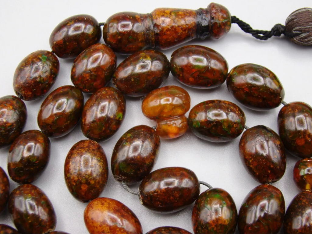 baltic amber, amber, antique, amber beads, egg Yolk, amber chain, Rosary beads, مسبحة, Masbaha, Muslim prayer beads حبيت الدورة ,العنبر الهندى