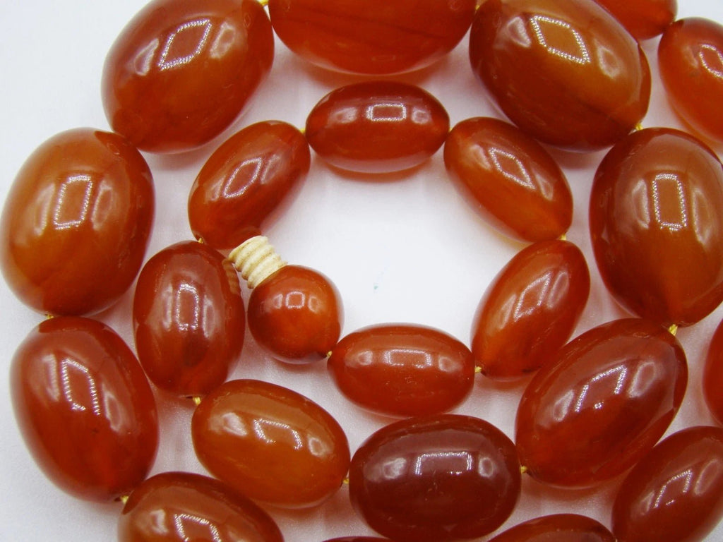 Antique Beautiful Bakelite Amber Necklace - Kingdom of Antique Arts