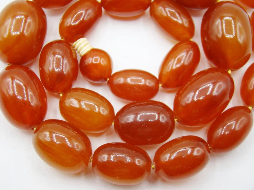 Antique Beautiful Bakelite Amber Necklace - Kingdom of Antique Arts