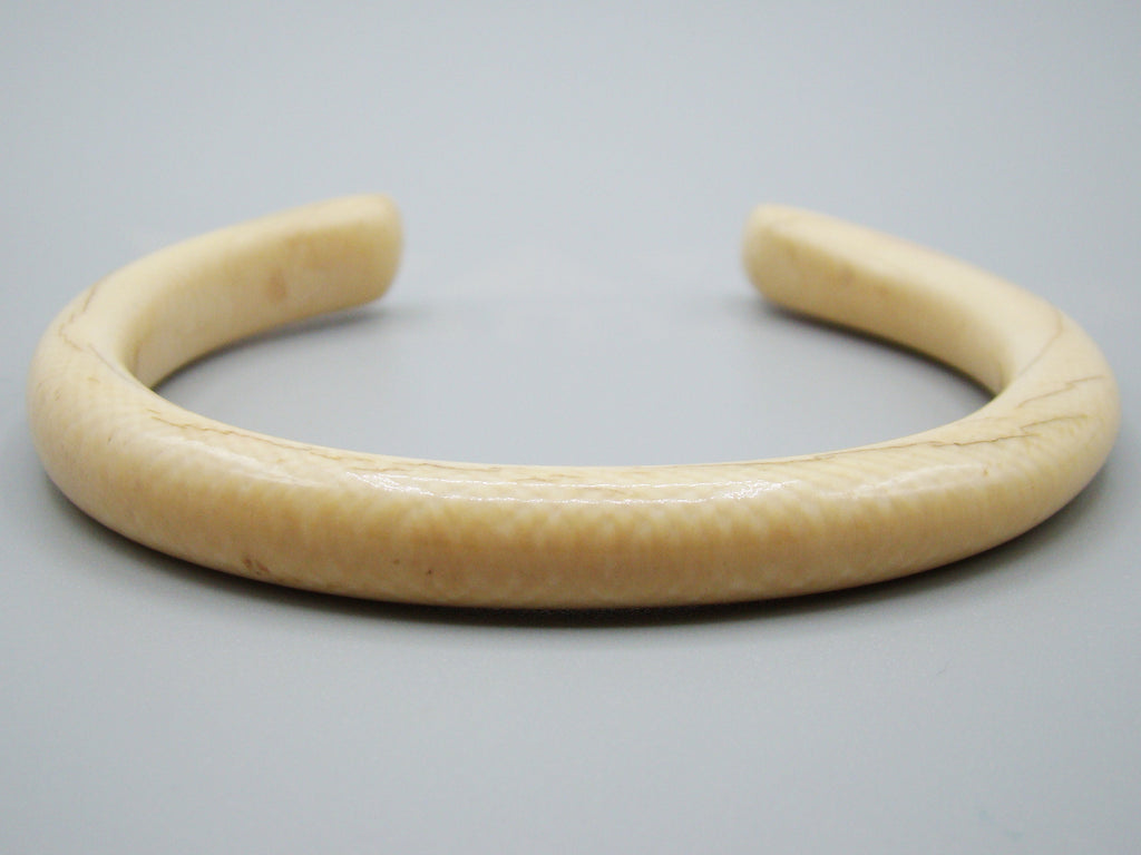 Antique Ivory, Natural Ivory, Ivory Bracelet, Mediterranean Ivory, handcarved Ivory, Asien Ivory, Elephant Ivory