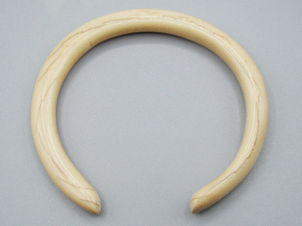 Antique Ivory, Natural Ivory, Ivory Bracelet, Mediterranean Ivory, handcarved Ivory, Asien Ivory, Elephant Ivory