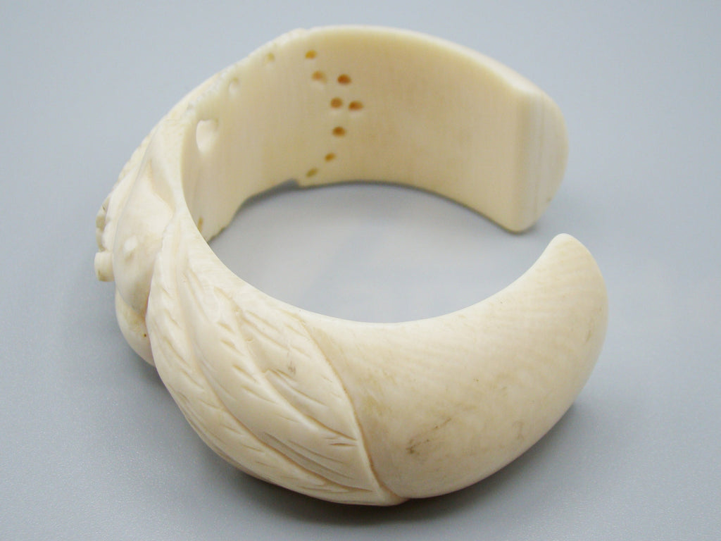 Antique Ivory, Natural Ivory, Ivory Bracelet, Mediterranean Ivory, handcarved Ivory, Asien Ivory, Elephant Ivory