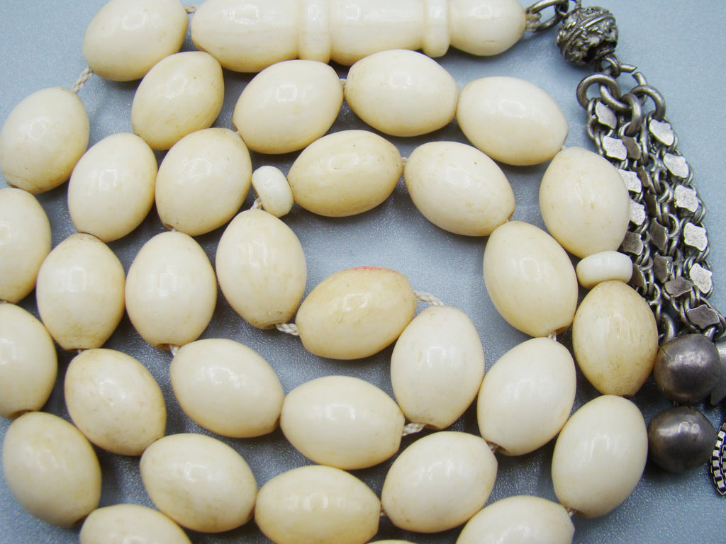 Antique Ivory, Natural Ivory, Mediterranean Ivory, handcarved Ivory, Asien Ivory, Elephant Ivory, Ivory Chain, Ivory necklace, Ivory Rosary, Rosary beads, مسبحة, Masbaha, Muslim prayer beads, Sterling Silver