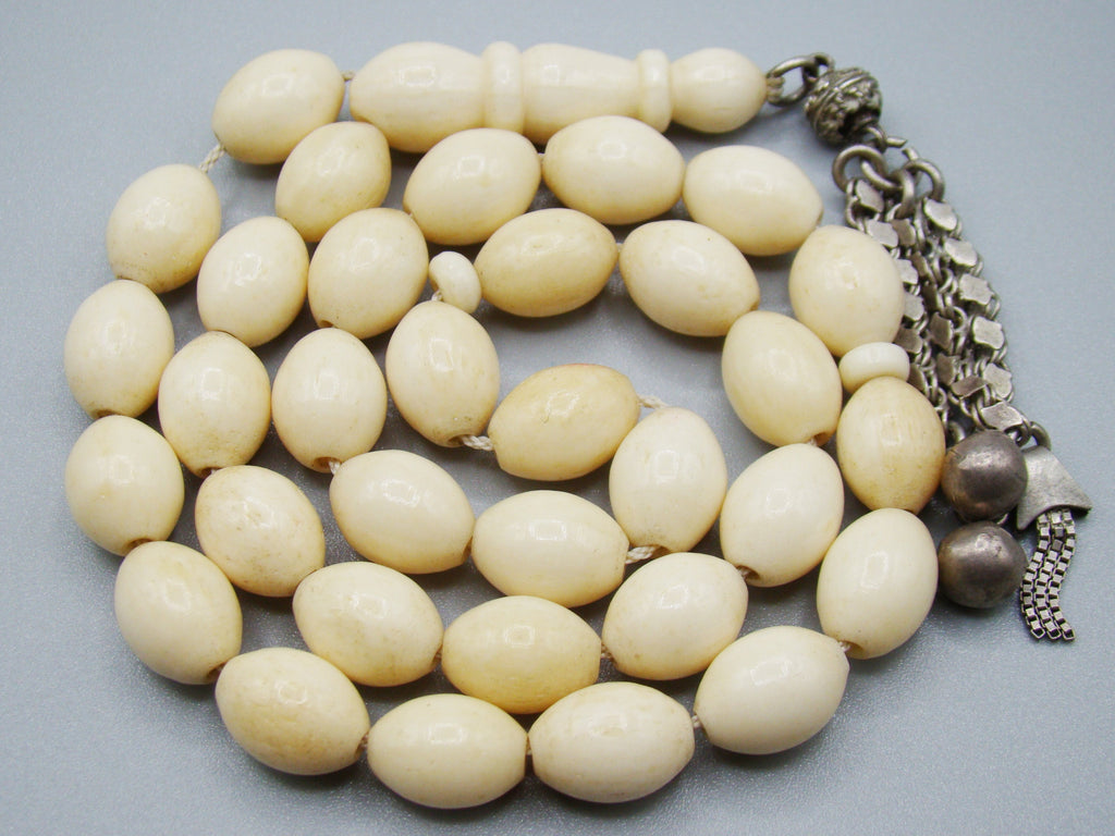Antique Ivory, Natural Ivory, Mediterranean Ivory, handcarved Ivory, Asien Ivory, Elephant Ivory, Ivory Chain, Ivory necklace, Ivory Rosary, Rosary beads, مسبحة, Masbaha, Muslim prayer beads, Sterling Silver