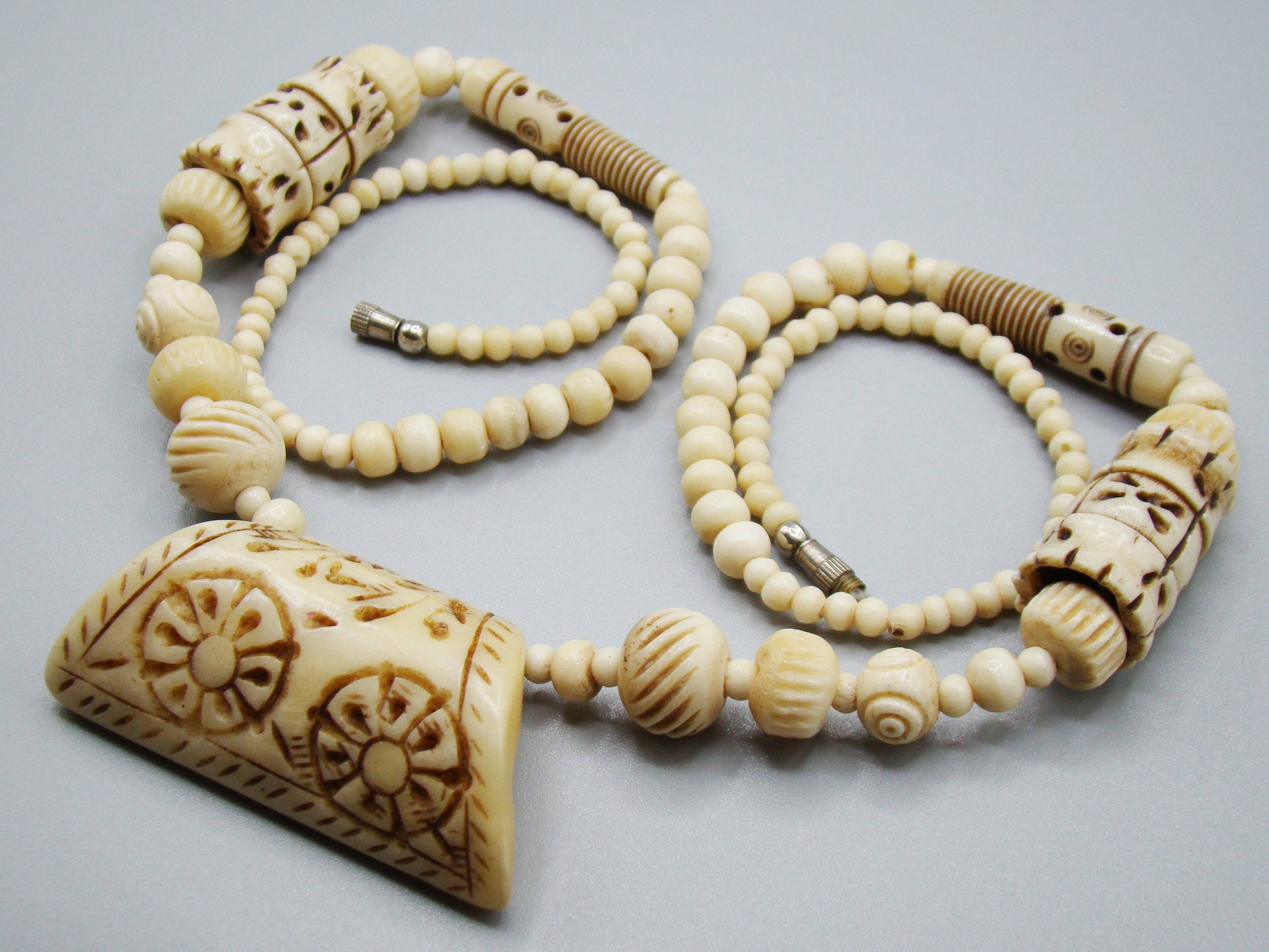 Antique Natural Bone Necklace with Pendant - Kingdom of Antique Arts