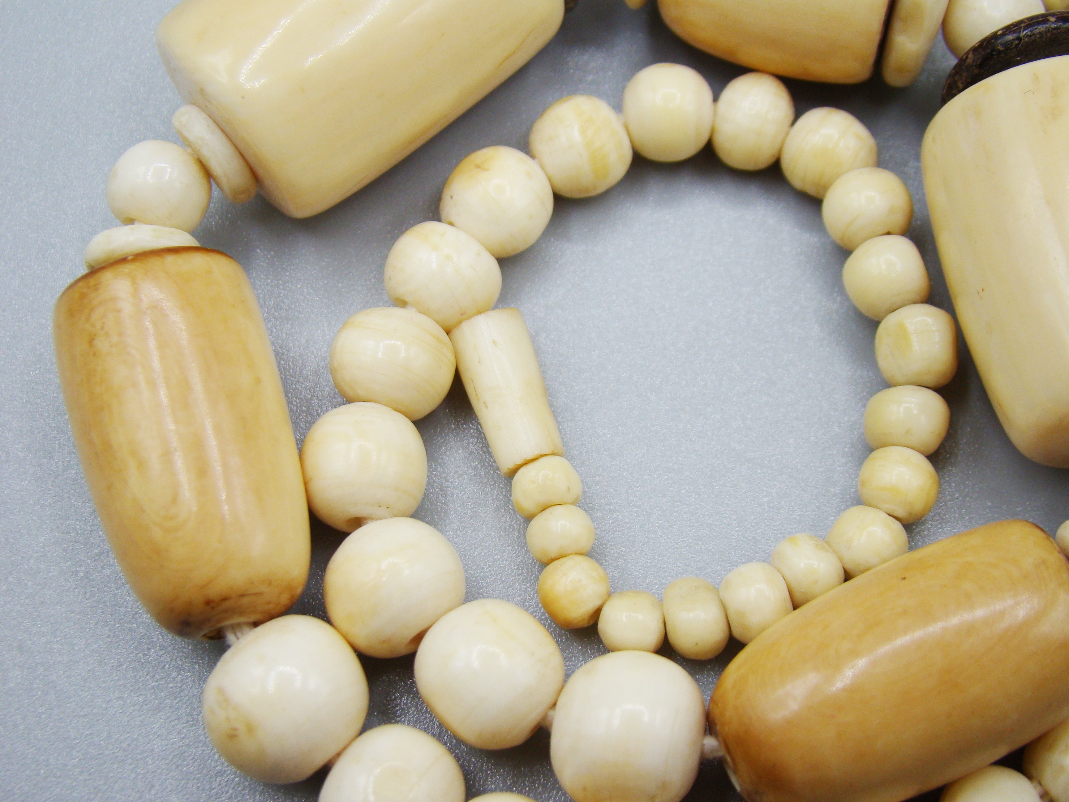 Antique Ivory, Natural Ivory, Ivory Necklace, Mediterranean Ivory, handcarved Ivory, Asien Ivory, Elephant Ivory, Ivory Chain