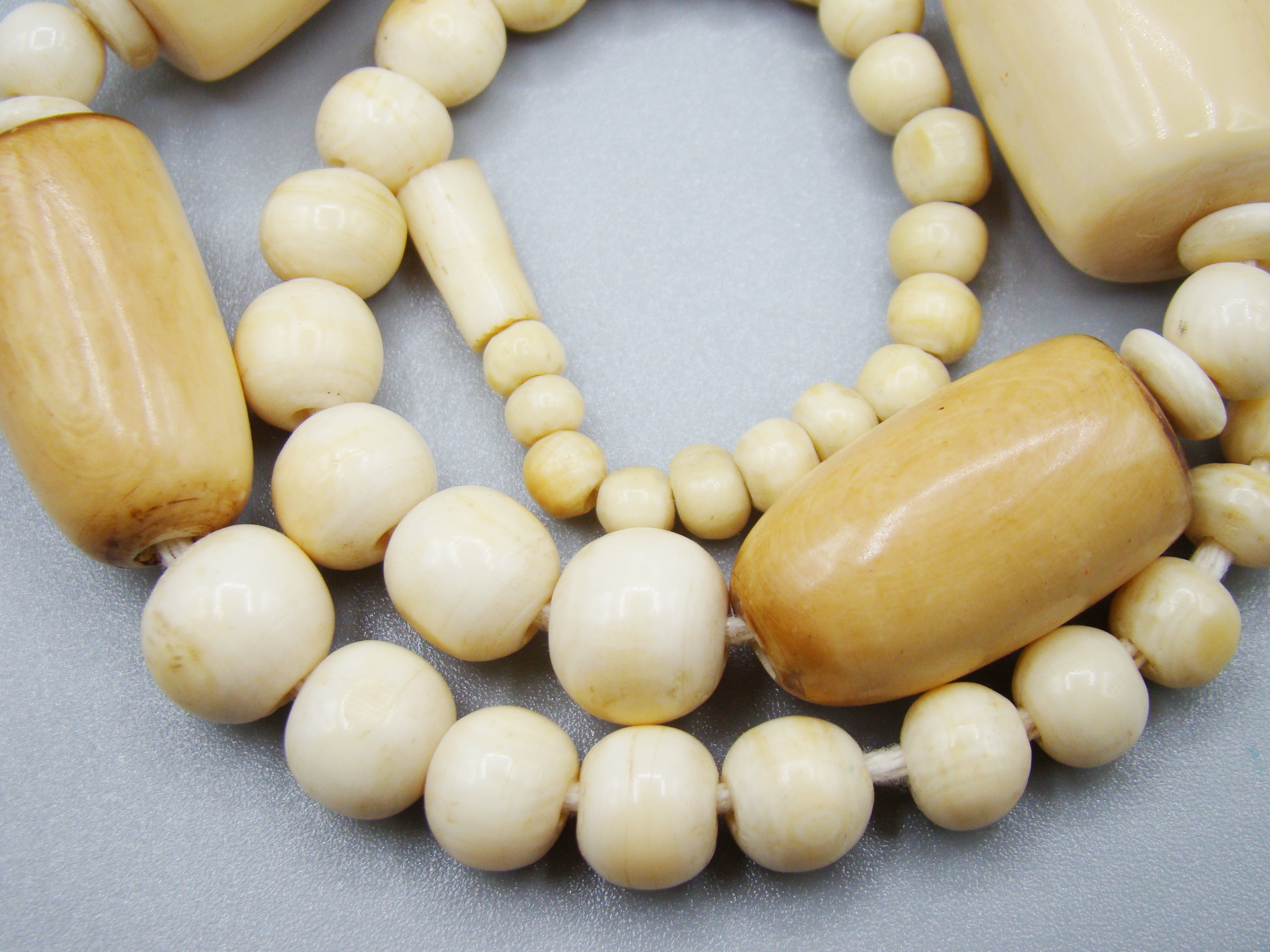 Antique Ivory, Natural Ivory, Ivory Necklace, Mediterranean Ivory, handcarved Ivory, Asien Ivory, Elephant Ivory, Ivory Chain