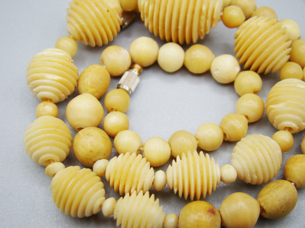 Antique Ivory, Natural Ivory, Ivory Necklace, Mediterranean Ivory, handcarved Ivory, Asien Ivory, Elephant Ivory, Ivory Chain