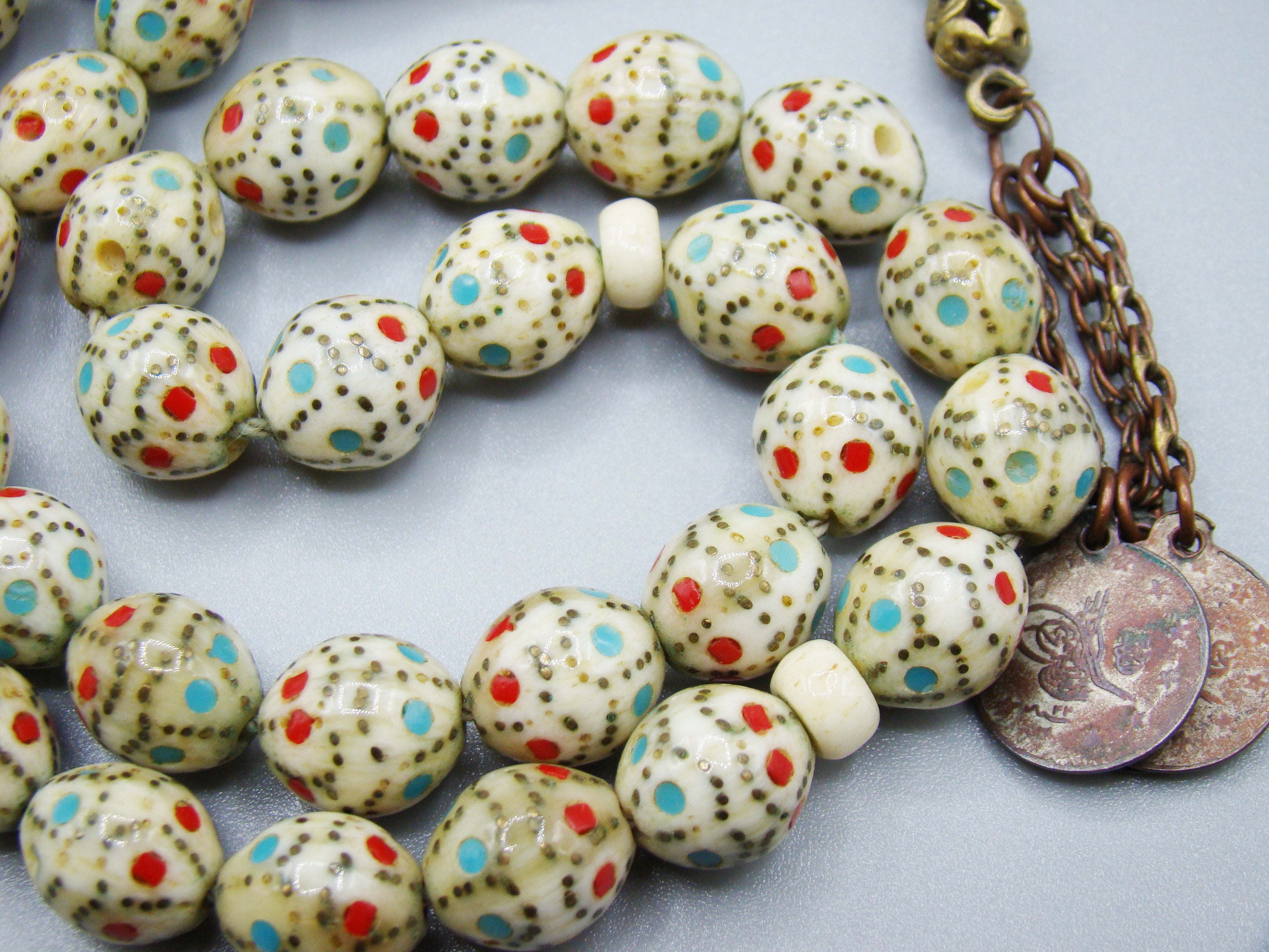 Antique Ivory, Natural Ivory, Mediterranean Ivory, handcarved Ivory, Asien Ivory, Elephant Ivory, Ivory Chain, Ivory necklace, Ivory Rosary, Rosary beads, مسبحة, Masbaha, Muslim prayer beads, Sterling Silver