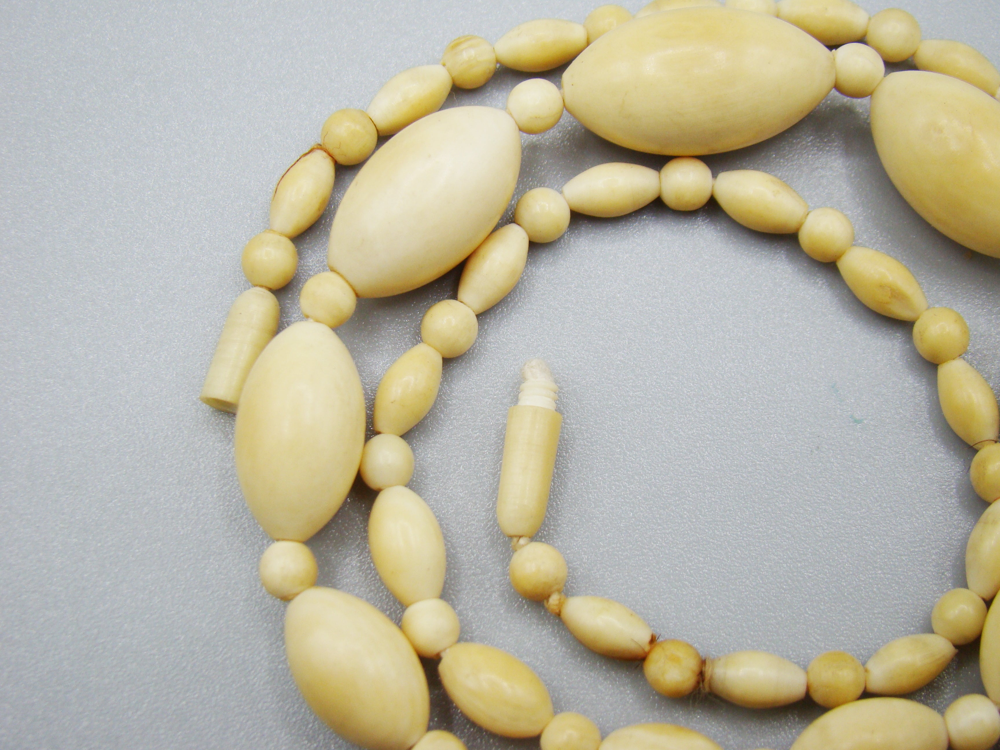 Antique Ivory, Natural Ivory, Ivory Necklace, Mediterranean Ivory, handcarved Ivory, Asien Ivory, Elephant Ivory, Ivory Chain