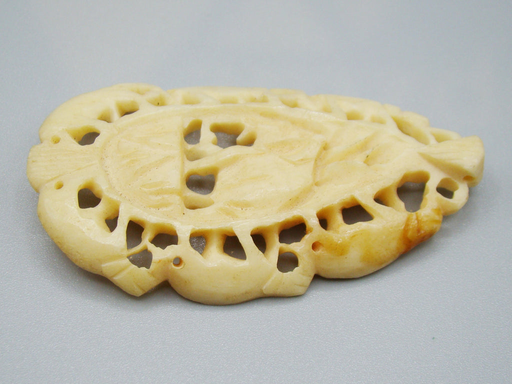 Antique Natural Bone Pendant - Kingdom of Antique Arts