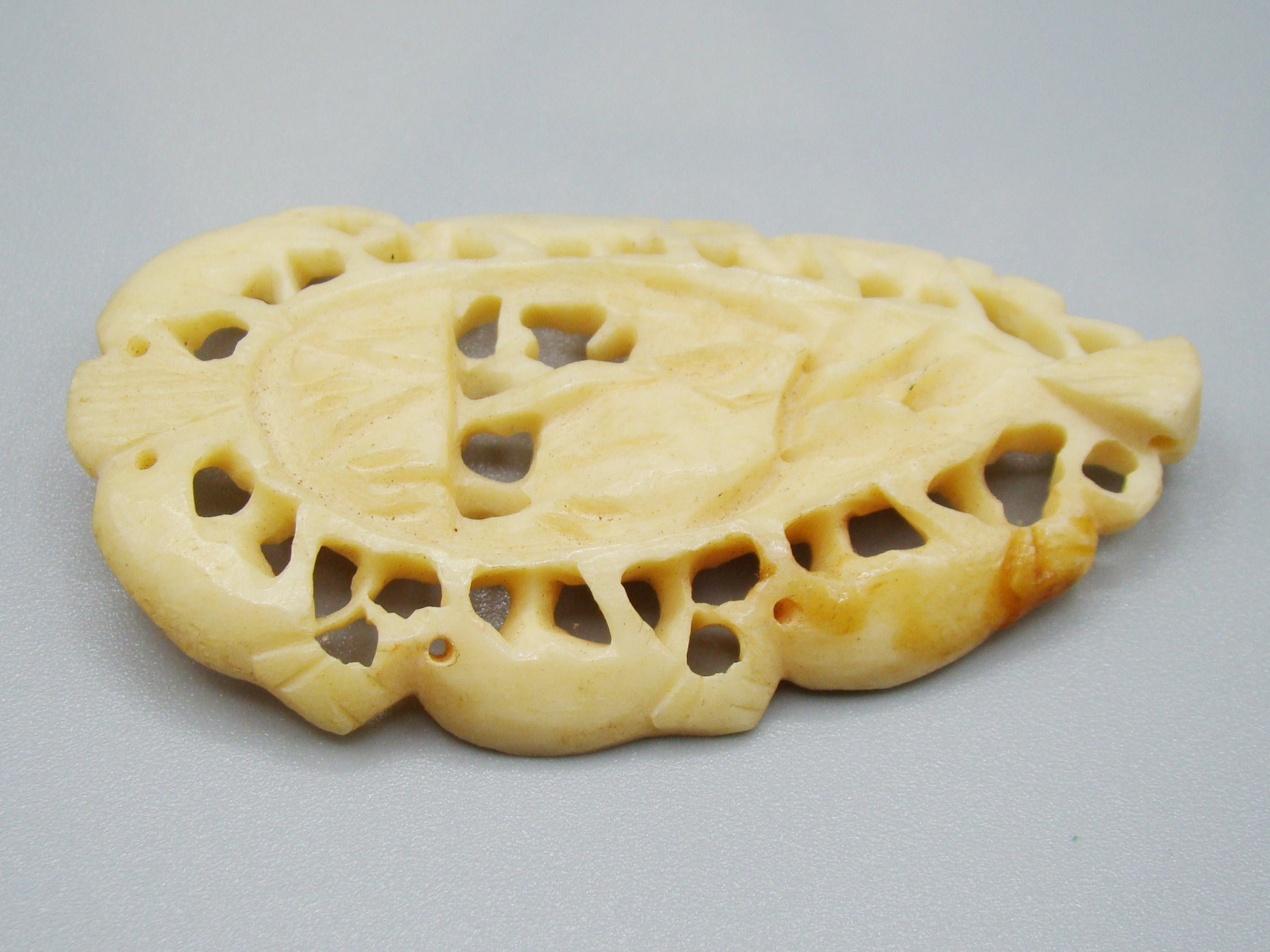 Antique Natural Bone Pendant - Kingdom of Antique Arts