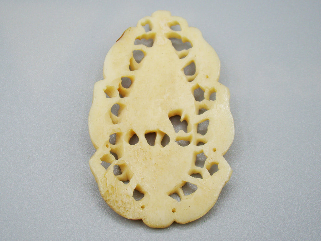 Antique Natural Bone Pendant - Kingdom of Antique Arts