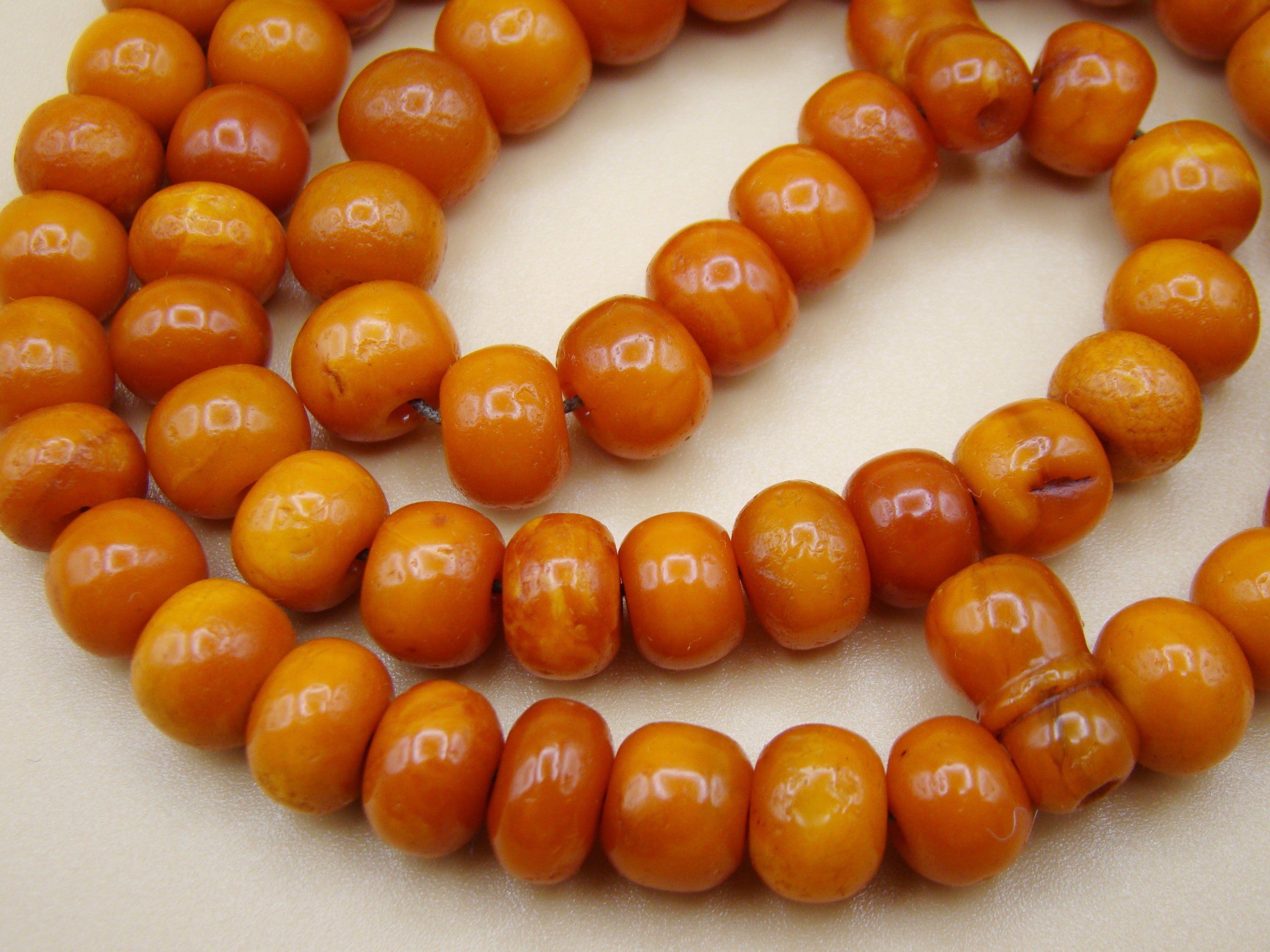 baltic amber, amber, antique, amber beads, egg Yolk, amber chain, Rosary beads, مسبحة, Masbaha, Muslim prayer beads حبيت الدورة ,العنبر الهندى, Rosary, Sterling Silver, Tassel, natural amber