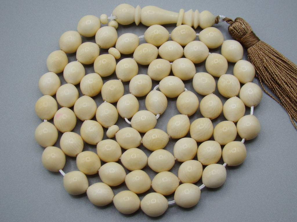 Antique Ivory, Natural Ivory, Mediterranean Ivory, handcarved Ivory, Asien Ivory, Elephant Ivory, Ivory Chain, Ivory necklace, Ivory Rosary, Rosary beads,  مسبحة, Masbaha, Muslim prayer beads, Sterling Silver