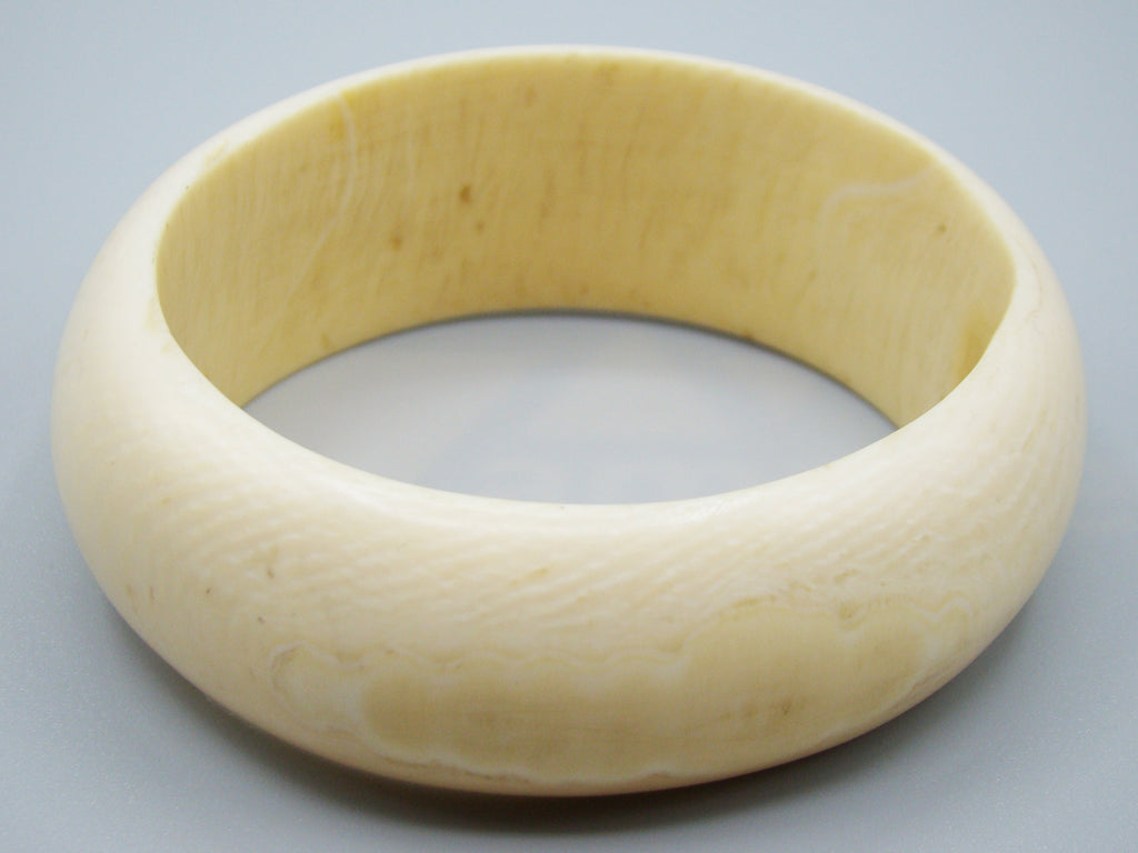 Antique Ivory, Natural Ivory, Ivory Bracelet, Mediterranean Ivory, handcarved Ivory, Asien Ivory, Elephant Ivory