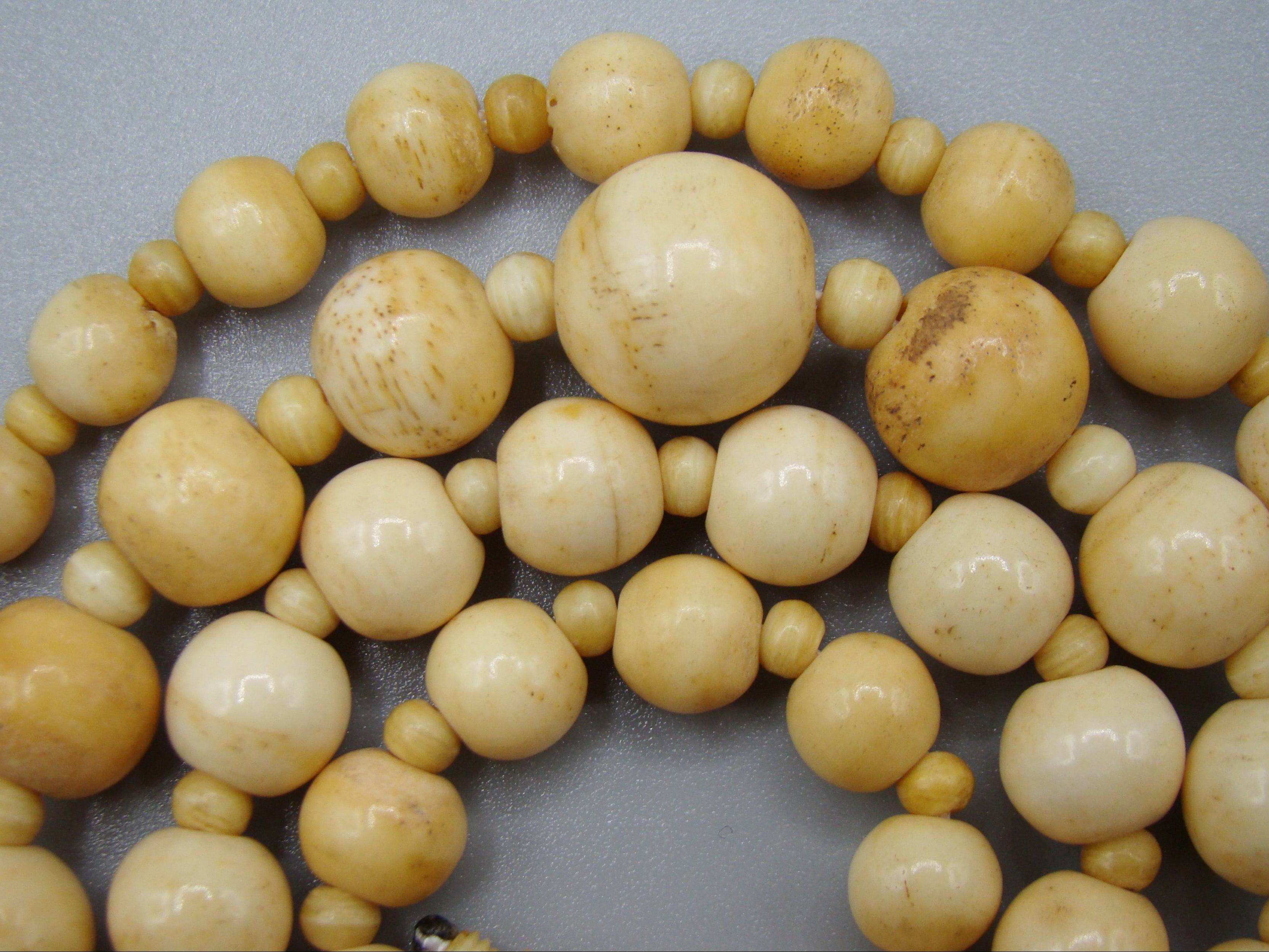 Antique Bone, Natural Bone, Animal bone, Bone necklace, Mediterranean bone, handcarved bone, Asien bone