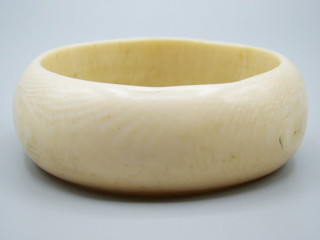 Antique Ivory, Natural Ivory, Ivory Bracelet, Mediterranean Ivory, handcarved Ivory, Asien Ivory, Elephant Ivory