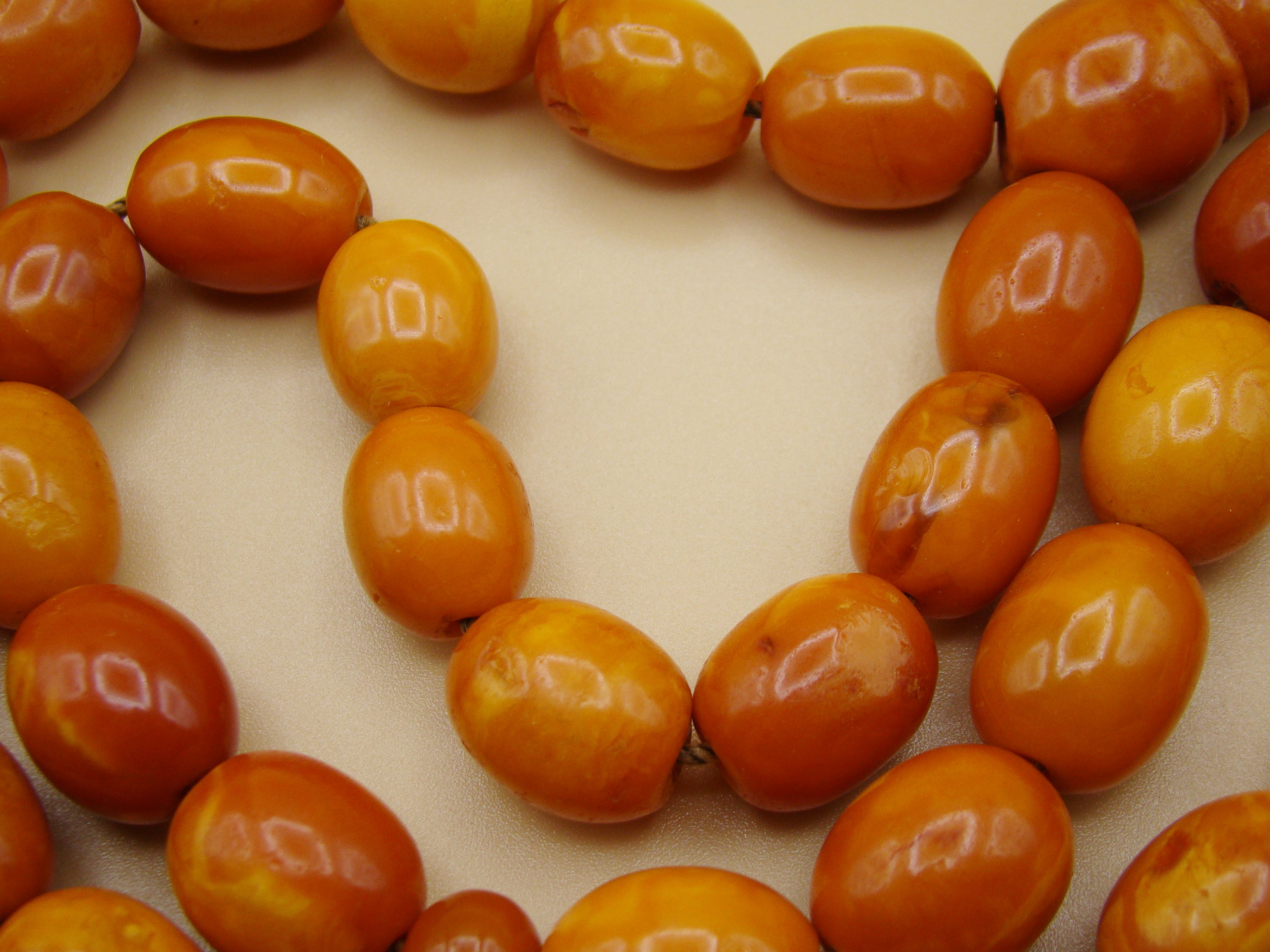 baltic amber, amber, antique, amber beads, egg Yolk, amber chain, Rosary beads, مسبحة, Masbaha, Muslim prayer beads حبيت الدورة ,العنبر الهندى, Rosary, Sterling Silver, Tassel, natural amber