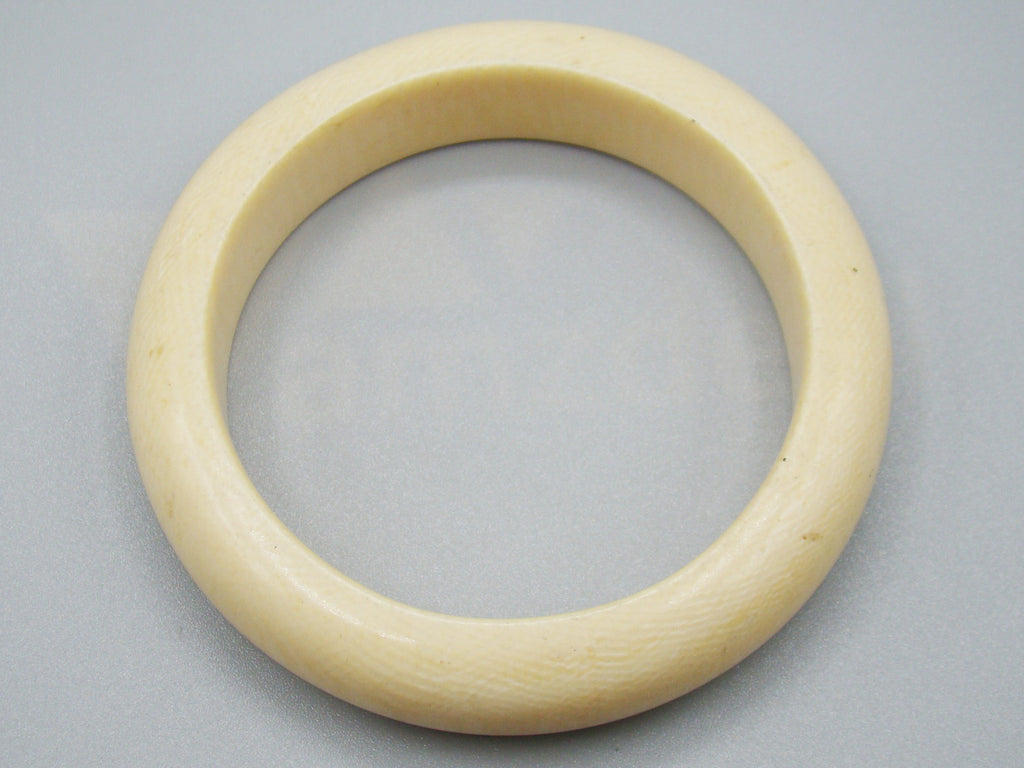 Antique Ivory, Natural Ivory, Ivory Bracelet, Mediterranean Ivory, handcarved Ivory, Asien Ivory, Elephant Ivory