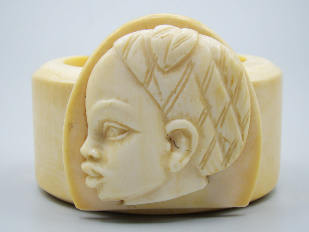 Antique Ivory, Natural Ivory, Ivory Bracelet, Mediterranean Ivory, handcarved Ivory, Asien Ivory, Elephant Ivory