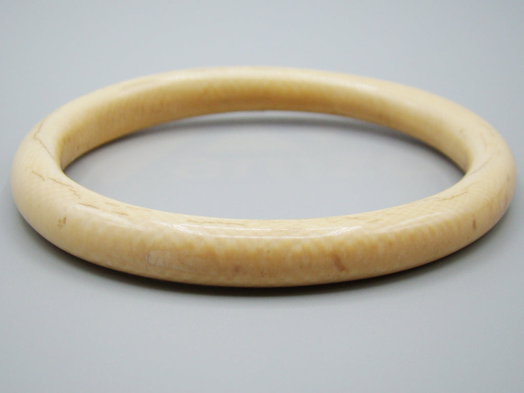 Antique Ivory, Natural Ivory, Ivory Bracelet, Mediterranean Ivory, handcarved Ivory, Asien Ivory, Elephant Ivory