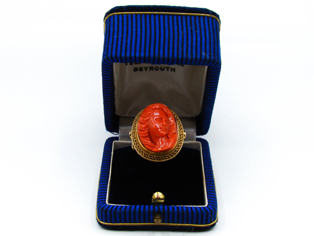 antique coral, natural coral, undyed coral, dark red coral, blood red coral, Italian coral, pacific coral, Sardinian Coral, sea coral, Mediterranean coral, Mediterranean red, Mediterranean ring, coral ring , 21 karat gold, momo red, momo ring, momo coral