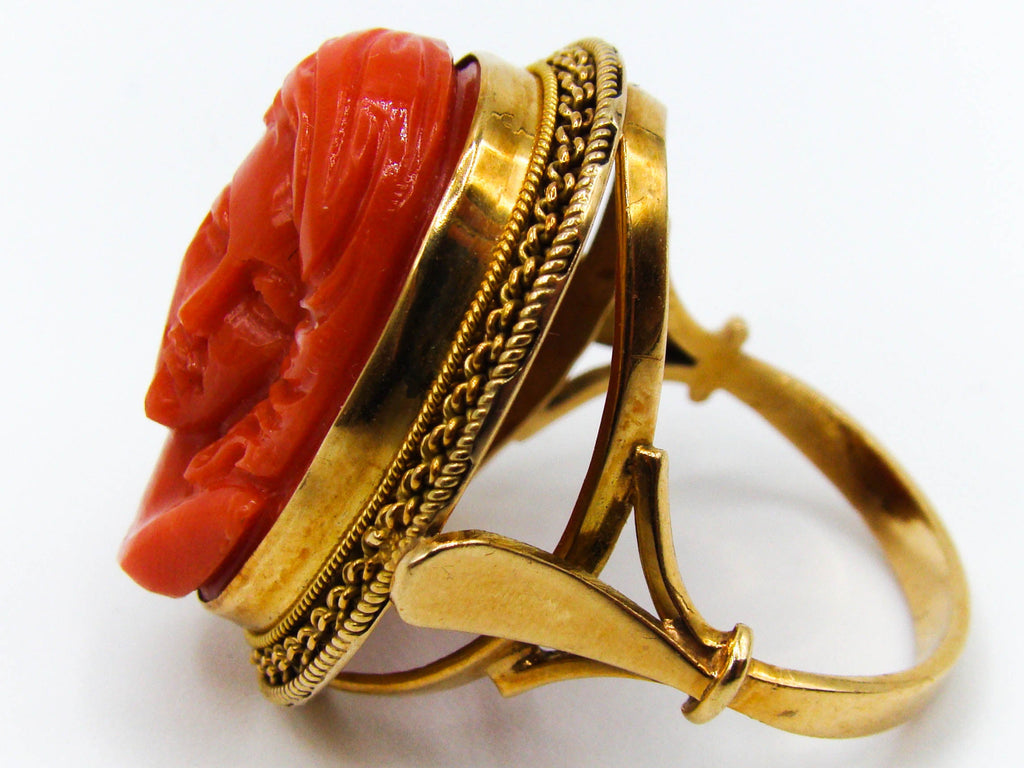 antique coral, natural coral, undyed coral, dark red coral, blood red coral, Italian coral, pacific coral, Sardinian Coral, sea coral, Mediterranean coral, Mediterranean red, Mediterranean ring, coral ring , 21 karat gold, momo red, momo ring, momo coral