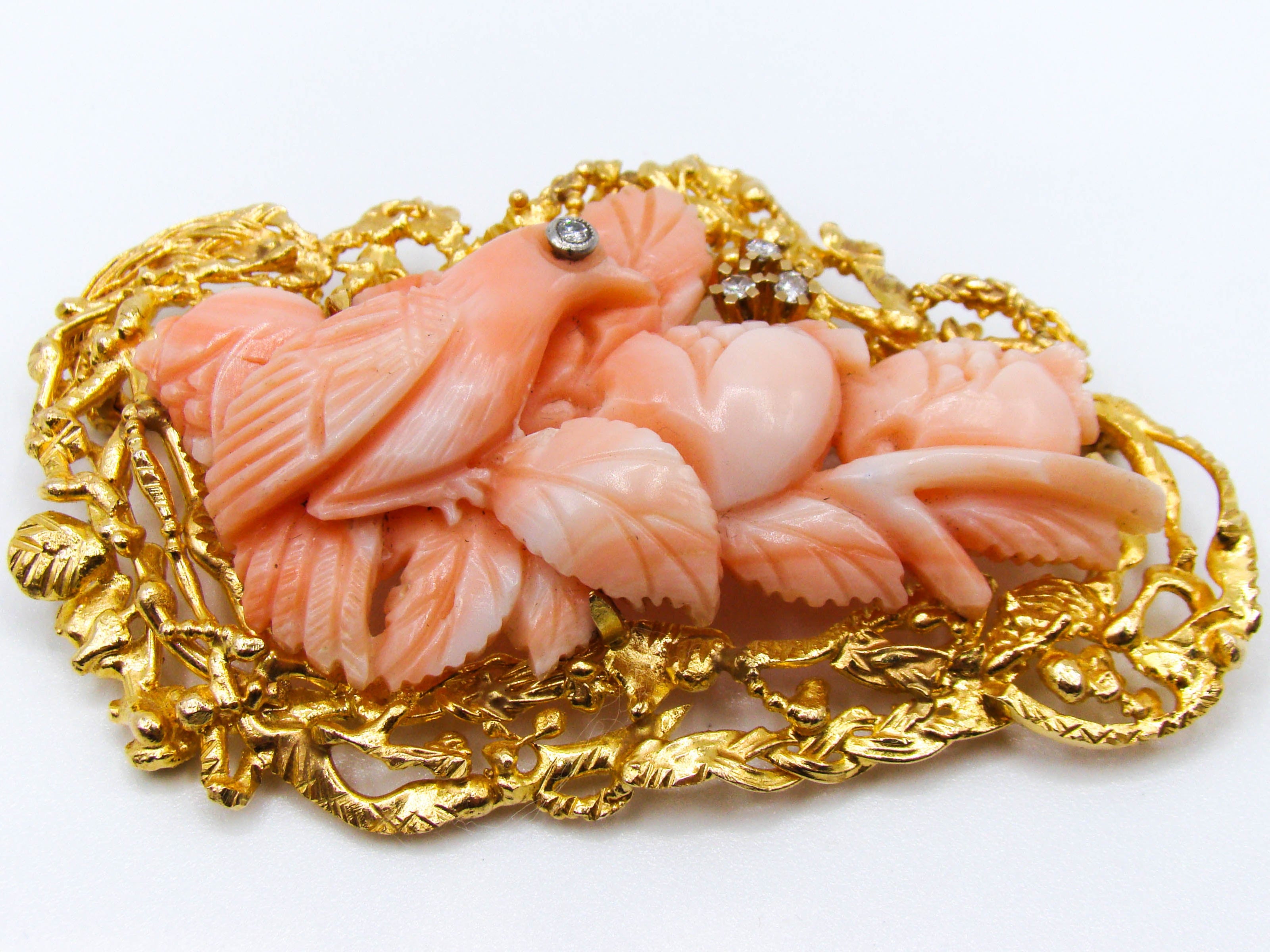 antique coral, natural coral, undyed coral, salmon coral, Italian coral, pacific coral, Sardinian Coral, sea coral, Mediterranean coral, Mediterranean brooch, Mediterranean salmon, handcarved coral, coral brooch, 21 karat gold, Diamond, salmon brooch