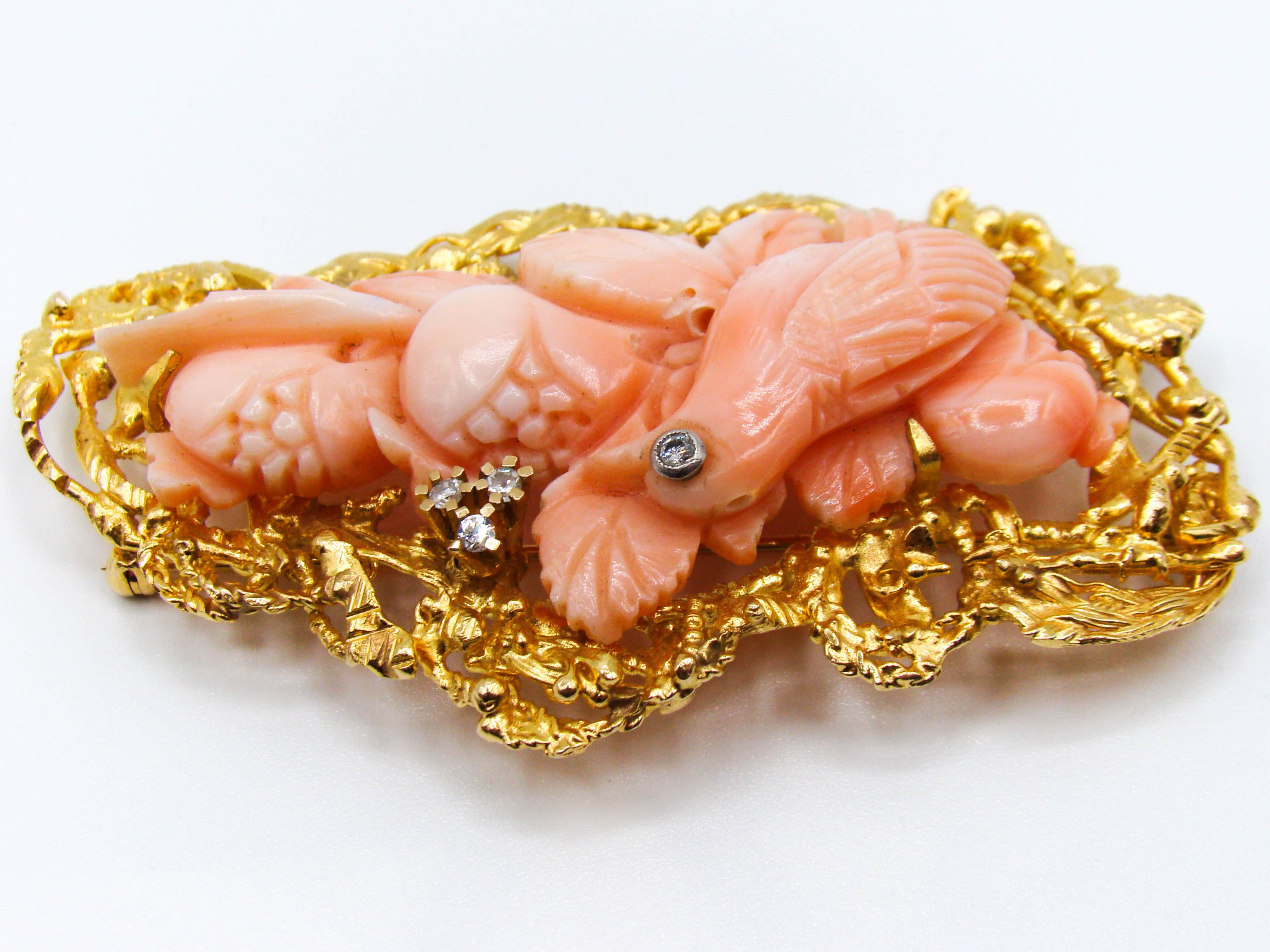 antique coral, natural coral, undyed coral, salmon coral, Italian coral, pacific coral, Sardinian Coral, sea coral, Mediterranean coral, Mediterranean brooch, Mediterranean salmon, handcarved coral, coral brooch, 21 karat gold, Diamond, salmon brooch