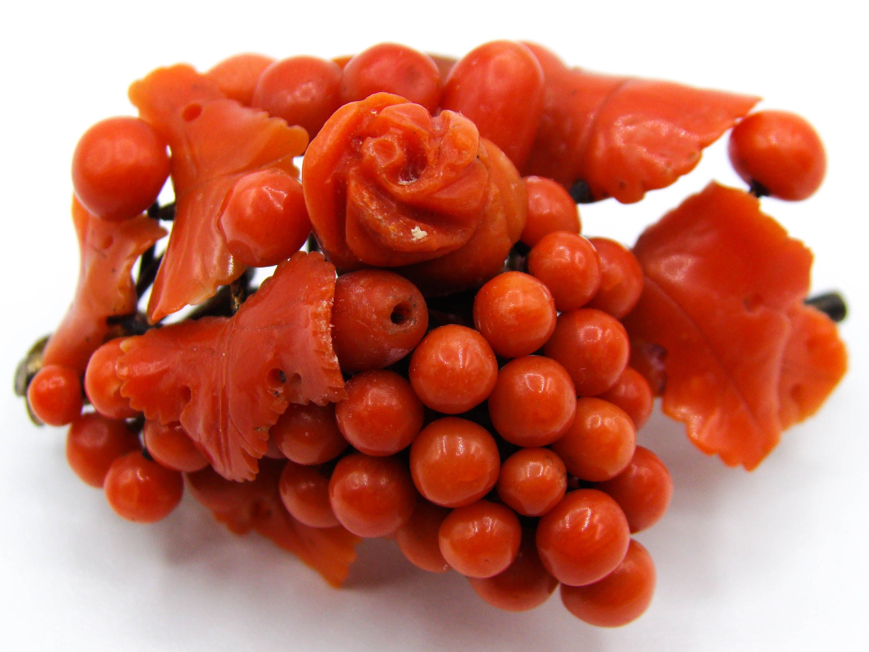 antique coral, natural coral, undyed coral, dark red coral, blood red coral, Italian coral, pacific coral, Sardinian Coral, red coral, sea coral, Mediterranean coral, Mediterranean brooch, coral brooch, handcarved