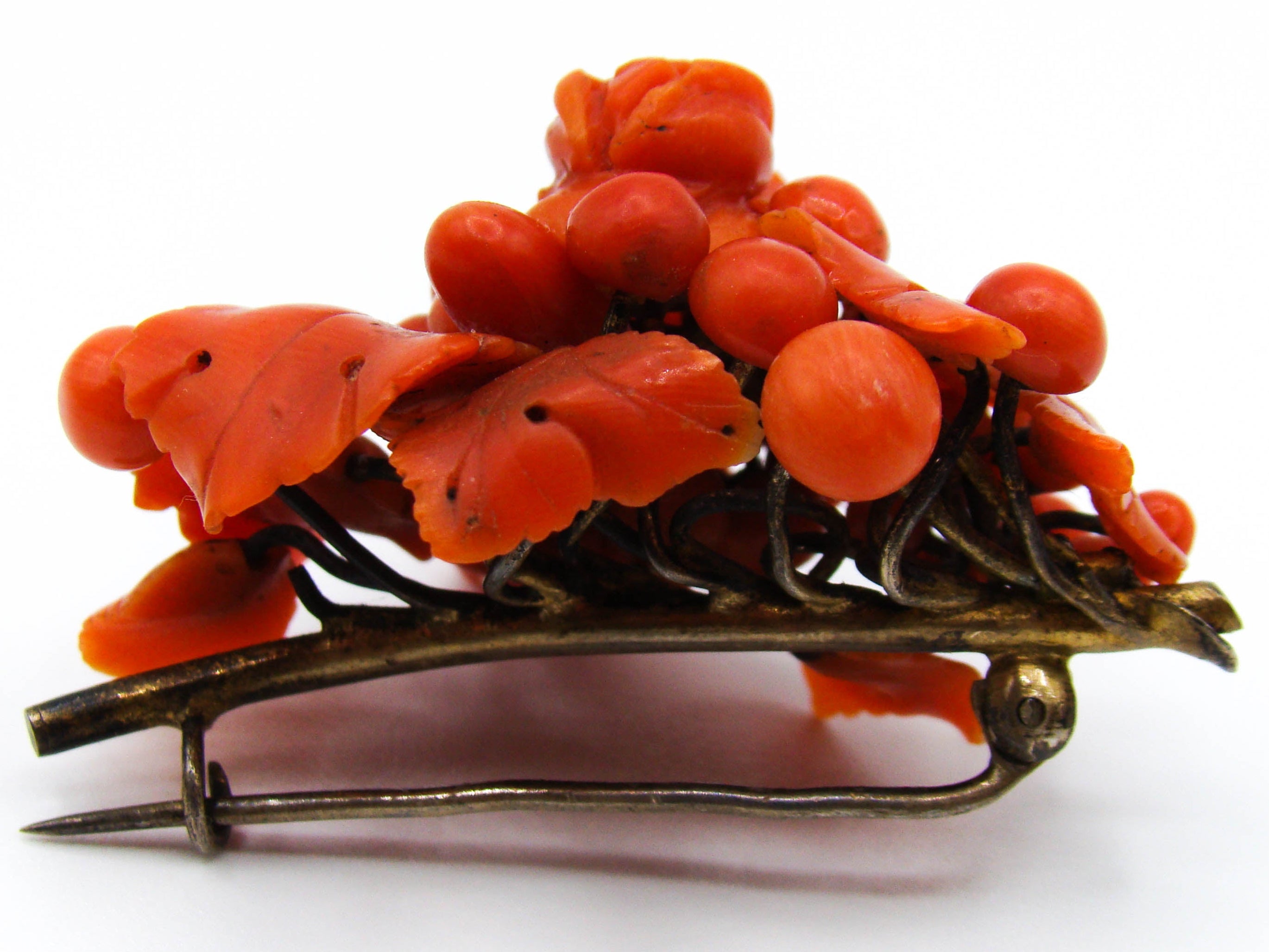 antique coral, natural coral, undyed coral, dark red coral, blood red coral, Italian coral, pacific coral, Sardinian Coral, red coral, sea coral, Mediterranean coral, Mediterranean brooch, coral brooch, handcarved