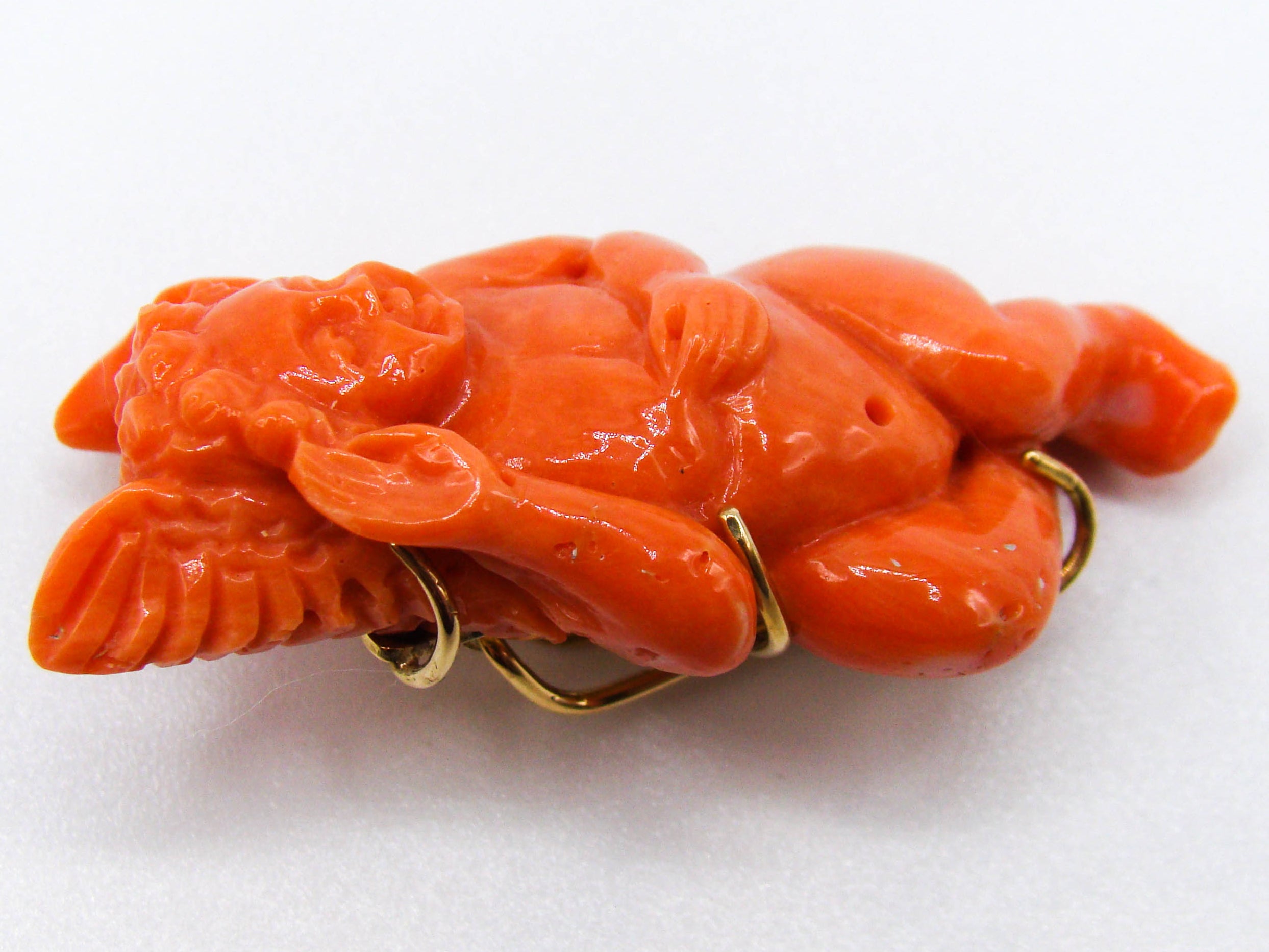 antique coral, natural coral, undyed coral, dark orange coral, Italian coral, pacific coral, Sardinian Coral, sea coral, Mediterranean coral, Mediterranean orange, handcarved coral, orange coral, 21 karat gold, coral brooch