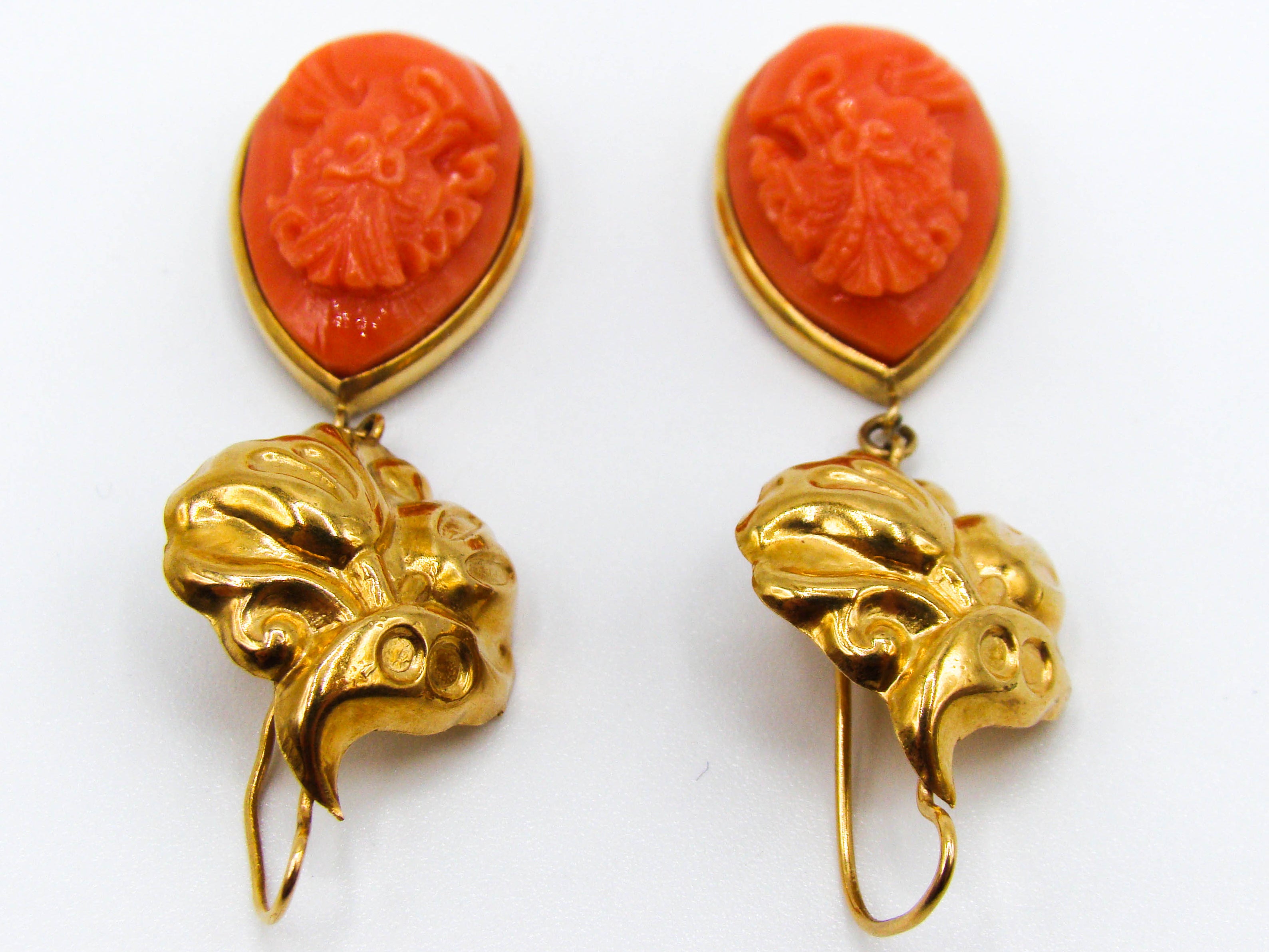 antique coral, natural coral, undyed coral, dark orange coral, Italian coral, pacific coral, Sardinian Coral, sea coral, Mediterranean coral, Mediterranean orange, handcarved coral, orange coral, 18 karat gold, coral earrings, coral cameo