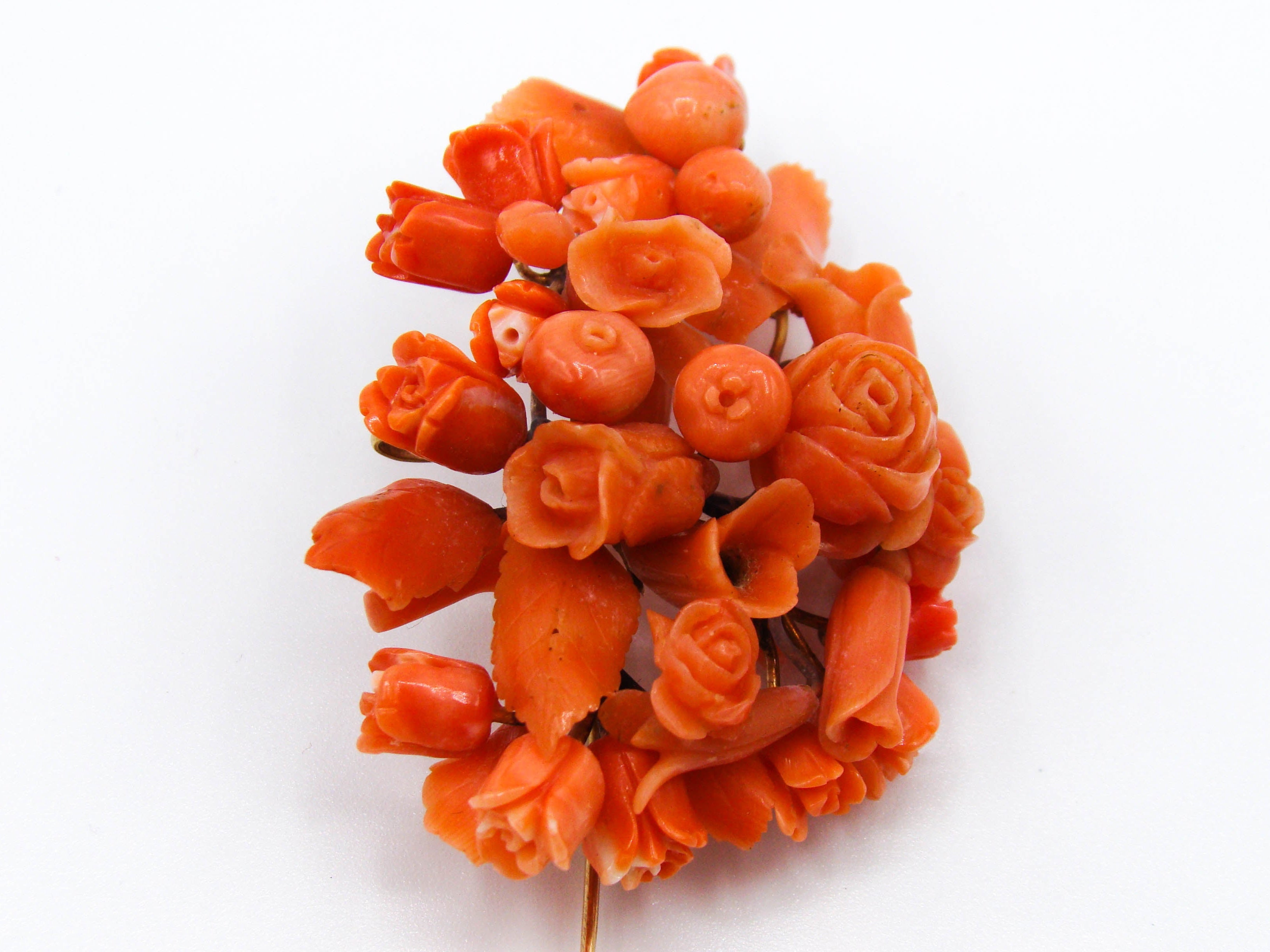 antique coral, natural coral, undyed coral, salmon coral, Italian coral, pacific coral, Sardinian Coral, sea coral, Mediterranean coral, Mediterranean brooch, Mediterranean salmon, handcarved coral, coral brooch, 14 karat gold, salmon brooch