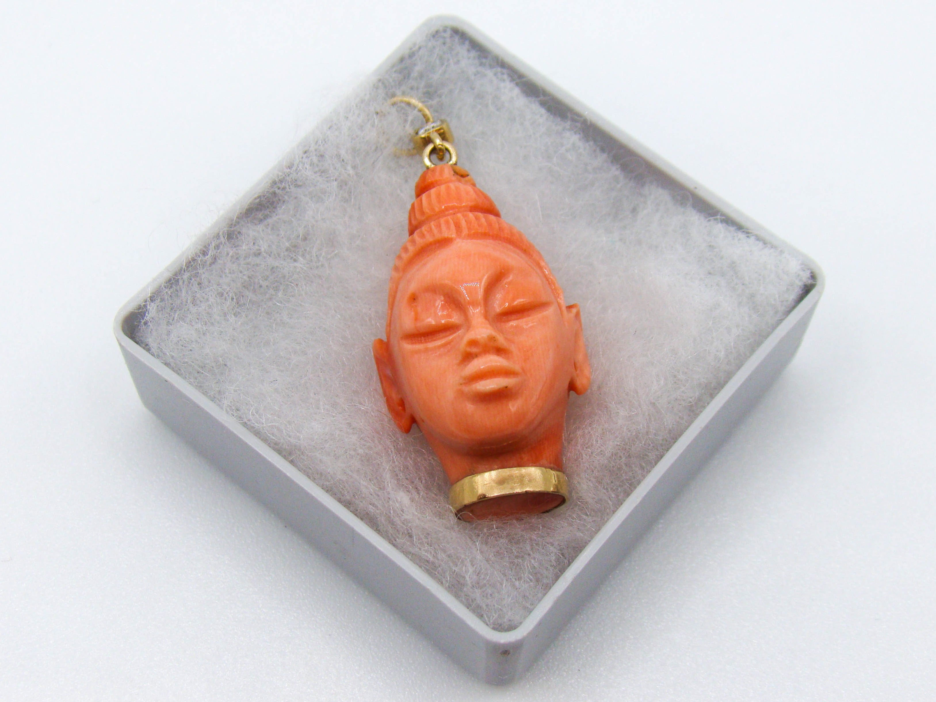 antique coral, natural coral, undyed coral, dark salmon coral, Italian coral, pacific coral, Sardinian Coral, sea coral, Mediterranean pendant, Mediterranean coral, coral pendant, handcarved coral, 14 karat gold, Diamond, salmon pendant