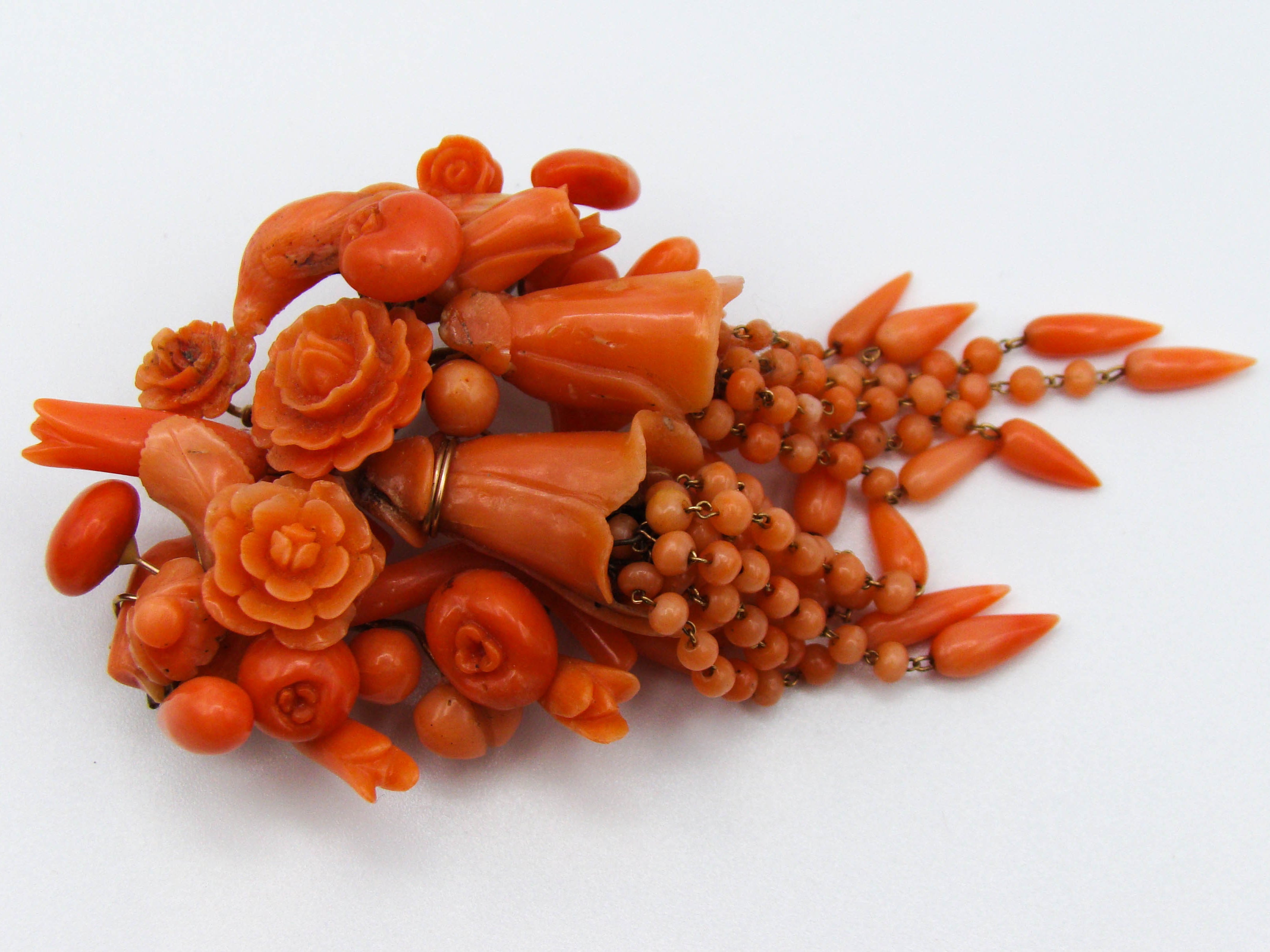 antique coral, natural coral, undyed coral, salmon coral, Italian coral, pacific coral, Sardinian Coral, sea coral, Mediterranean coral, Mediterranean brooch, Mediterranean salmon, handcarved coral, coral brooch, 14 karat gold, salmon brooch