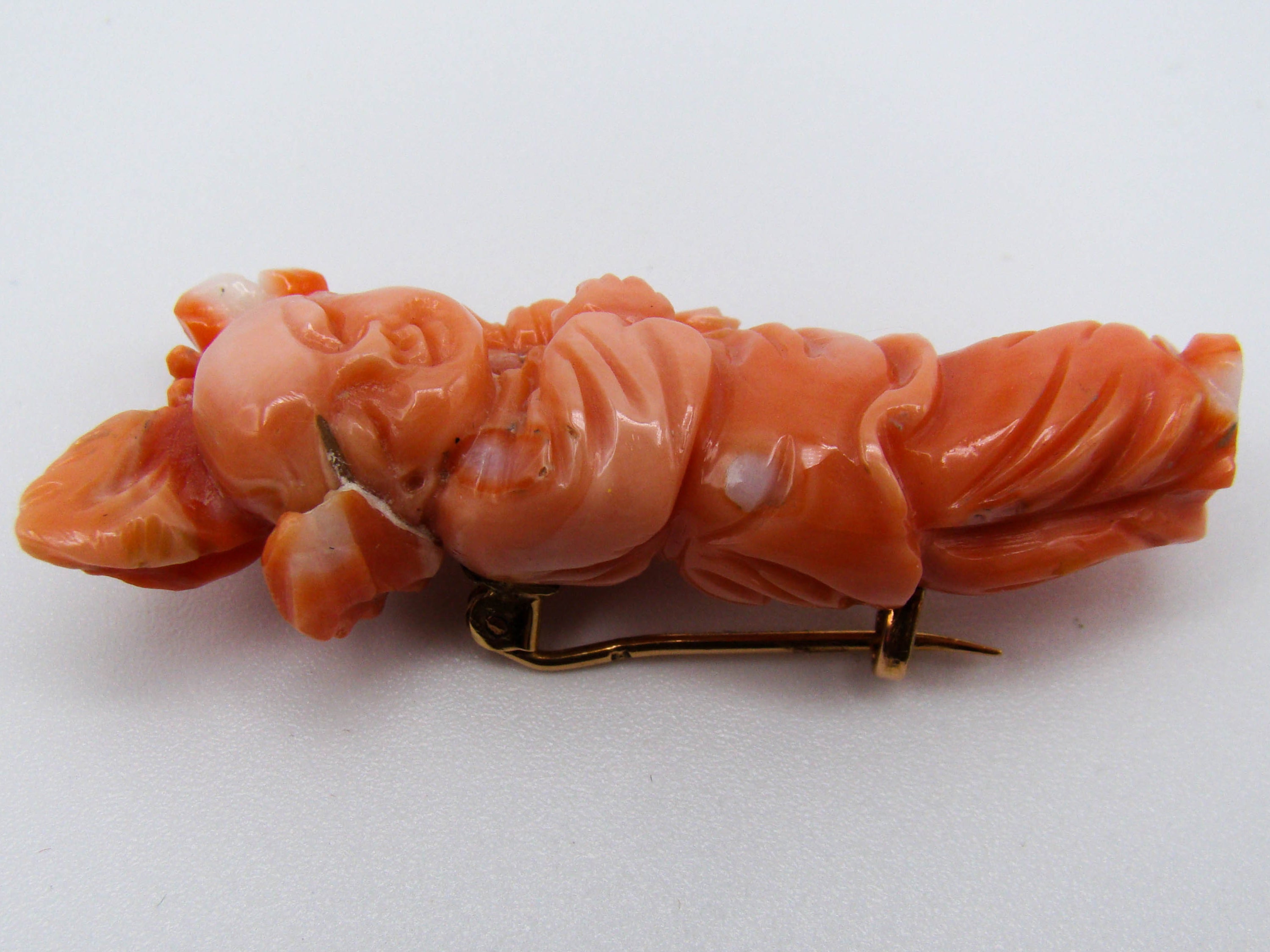antique coral, natural coral, undyed coral, momo salmon coral, Italian coral, pacific coral, Sardinian Coral, sea coral, Mediterranean coral, Mediterranean brooch, coral brooch, Mediterranean momo coral, handcarved coral, momo coral, 14 karat Gold, salmon coral