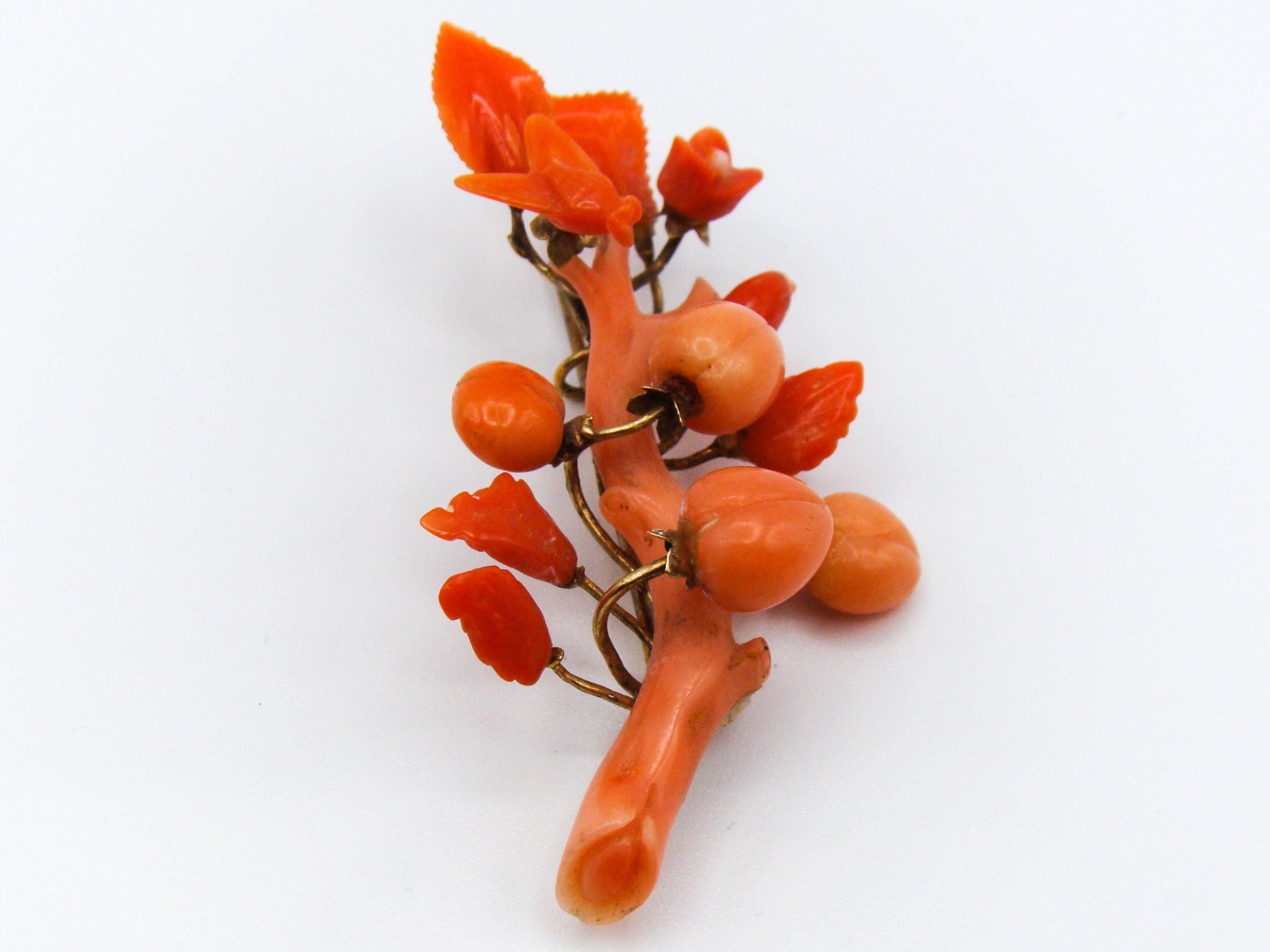 antique coral, natural coral, undyed coral, salmon coral, Italian coral, pacific coral, Sardinian Coral, sea coral, Mediterranean coral, Mediterranean brooch, Mediterranean salmon, handcarved coral, coral brooch, 14 karat gold, salmon brooch