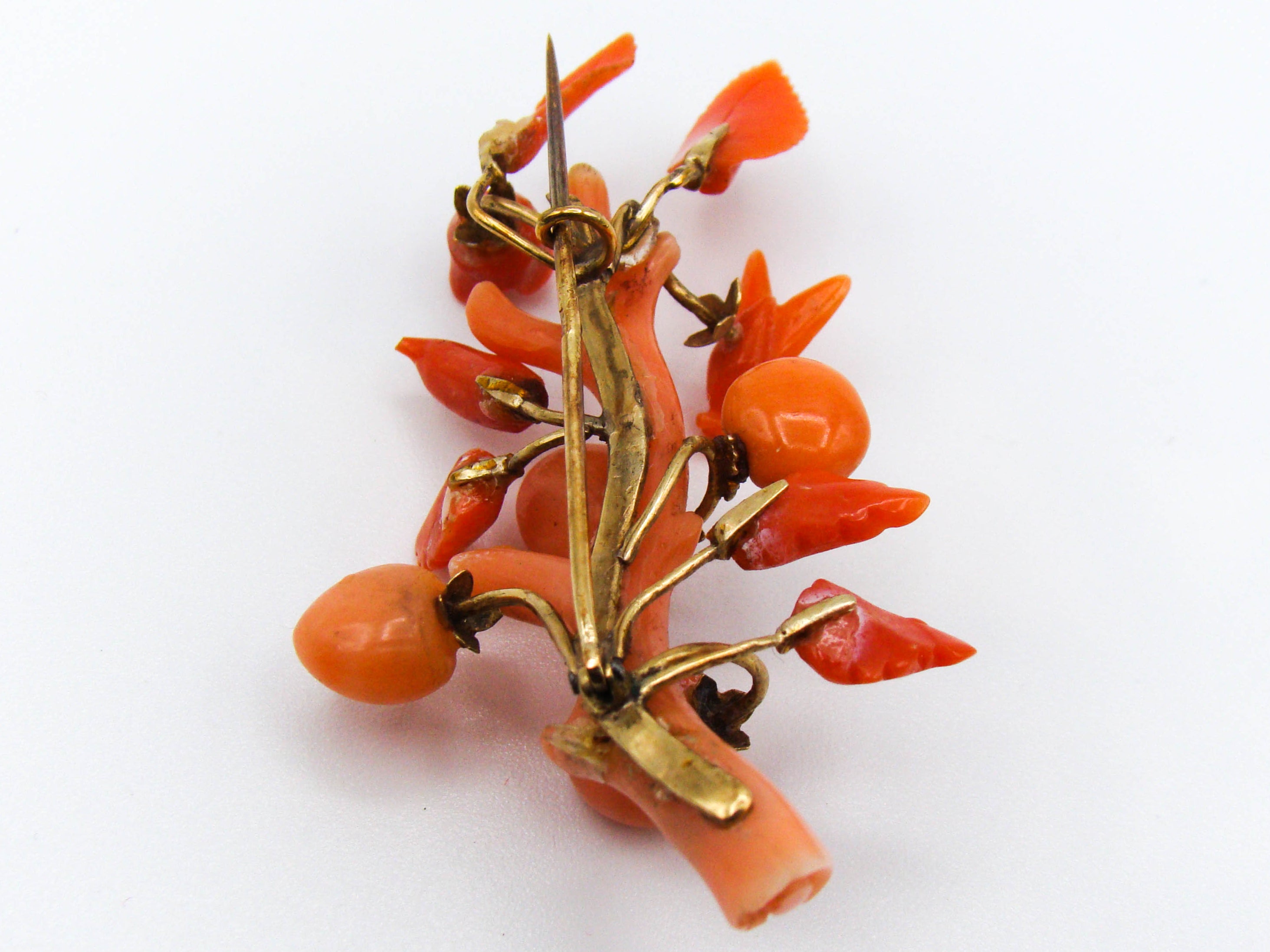 antique coral, natural coral, undyed coral, salmon coral, Italian coral, pacific coral, Sardinian Coral, sea coral, Mediterranean coral, Mediterranean brooch, Mediterranean salmon, handcarved coral, coral brooch, 14 karat gold, salmon brooch