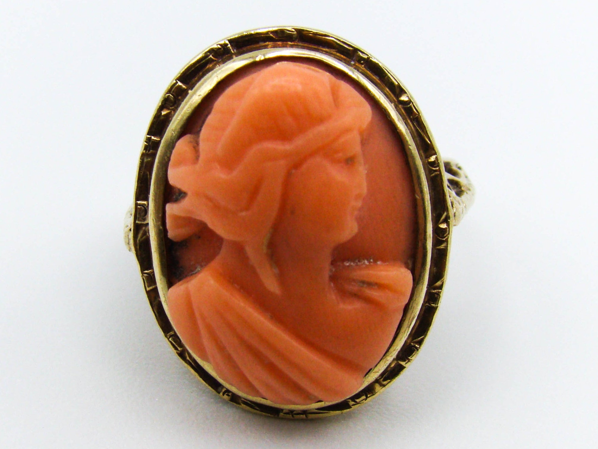 antique coral, natural coral, undyed coral, dark orange coral, Italian coral, pacific coral, Sardinian Coral, sea coral, Mediterranean coral, Mediterranean ring, Mediterranean momo orange ring, orange ring, momo ring, handcarved coral, 14 karat gold