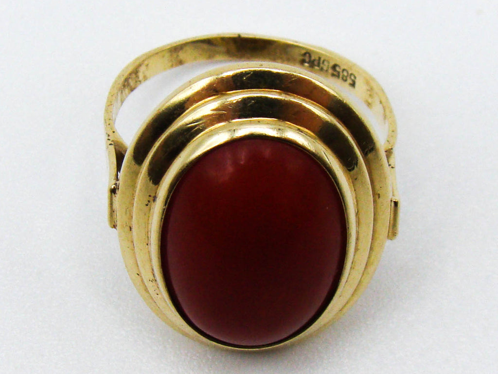 antique coral, natural coral, undyed coral, dark red coral, blood red coral, Italian coral, pacific coral, Sardinian Coral, Coral Ring, sea coral, aka coral, Gold 14 Karat