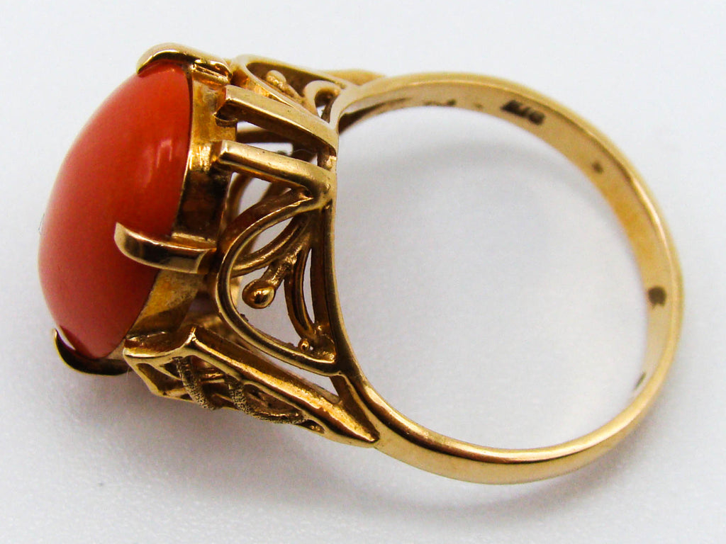 antique coral, natural coral, undyed coral, dark red coral, blood red coral, Italian coral, pacific coral, Sardinian Coral, sea coral, Mediterranean coral, Mediterranean red, Mediterranean ring, coral ring , 18 karat gold