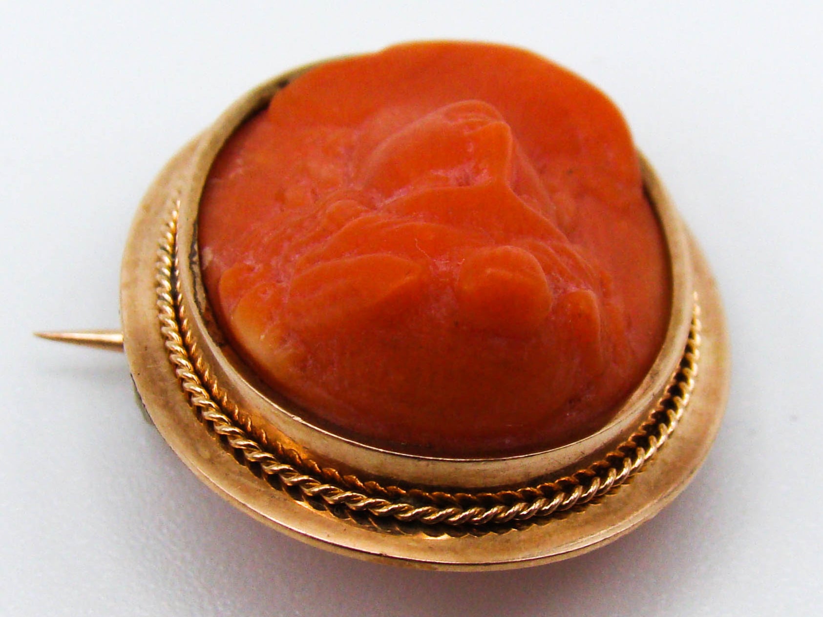 antique coral, natural coral, undyed coral, dark red coral, blood red coral, Italian coral, pacific coral, Sardinian Coral, sea coral, Mediterranean coral, Mediterranean red, Mediterranean brooch, coral brooch, 14 karat gold