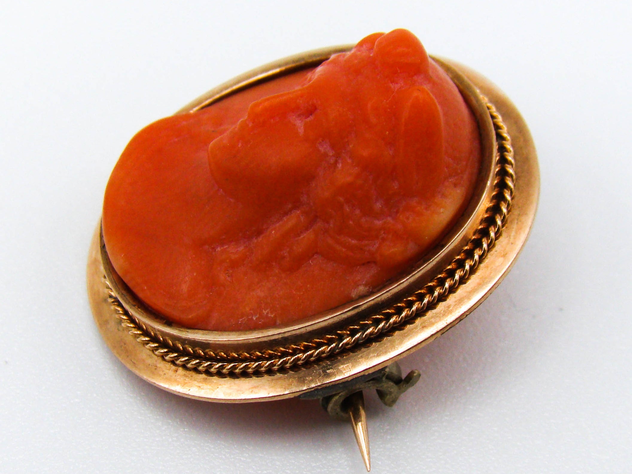 antique coral, natural coral, undyed coral, dark red coral, blood red coral, Italian coral, pacific coral, Sardinian Coral, sea coral, Mediterranean coral, Mediterranean red, Mediterranean brooch, coral brooch, 14 karat gold