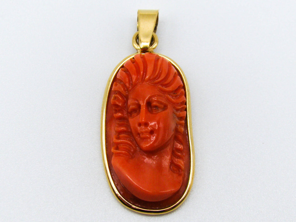 antique coral, natural coral, undyed coral, dark red coral, blood red coral, Italian coral, pacific coral, Sardinian Coral, sea coral, Mediterranean coral, Mediterranean red, Mediterranean pendant, coral pendant, 18 karat gold