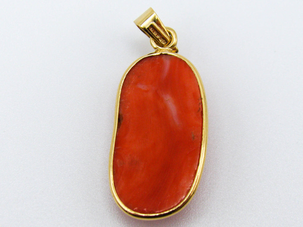 antique coral, natural coral, undyed coral, dark red coral, blood red coral, Italian coral, pacific coral, Sardinian Coral, sea coral, Mediterranean coral, Mediterranean red, Mediterranean pendant, coral pendant, 18 karat gold