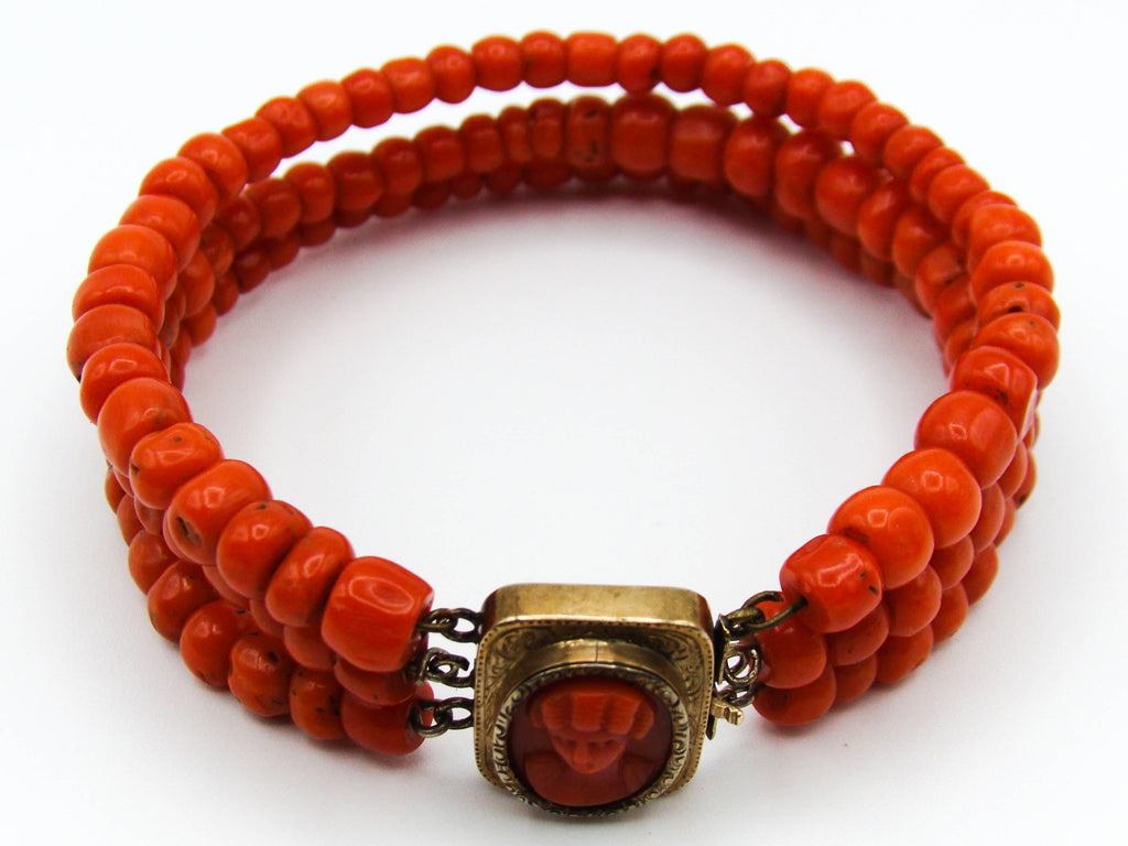 antique coral, natural coral, undyed coral, dark red coral, blood red coral, Italian coral, pacific coral, Sardinian Coral, red coral, sea coral, Mediterranean coral, Mediterranean bracelet, coral bracelet, handcarved, 9 karat gold