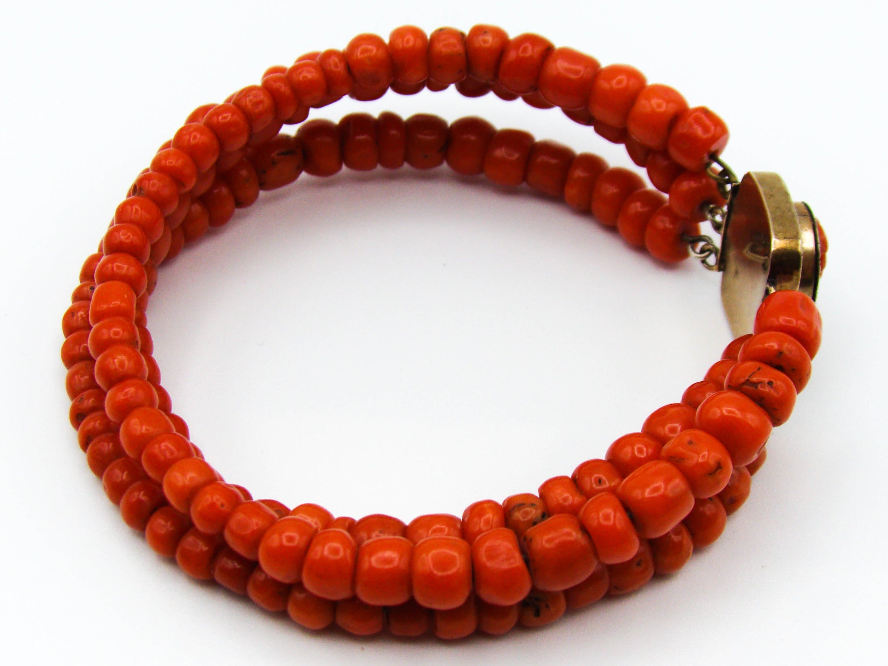 antique coral, natural coral, undyed coral, dark red coral, blood red coral, Italian coral, pacific coral, Sardinian Coral, red coral, sea coral, Mediterranean coral, Mediterranean bracelet, coral bracelet, handcarved, 9 karat gold