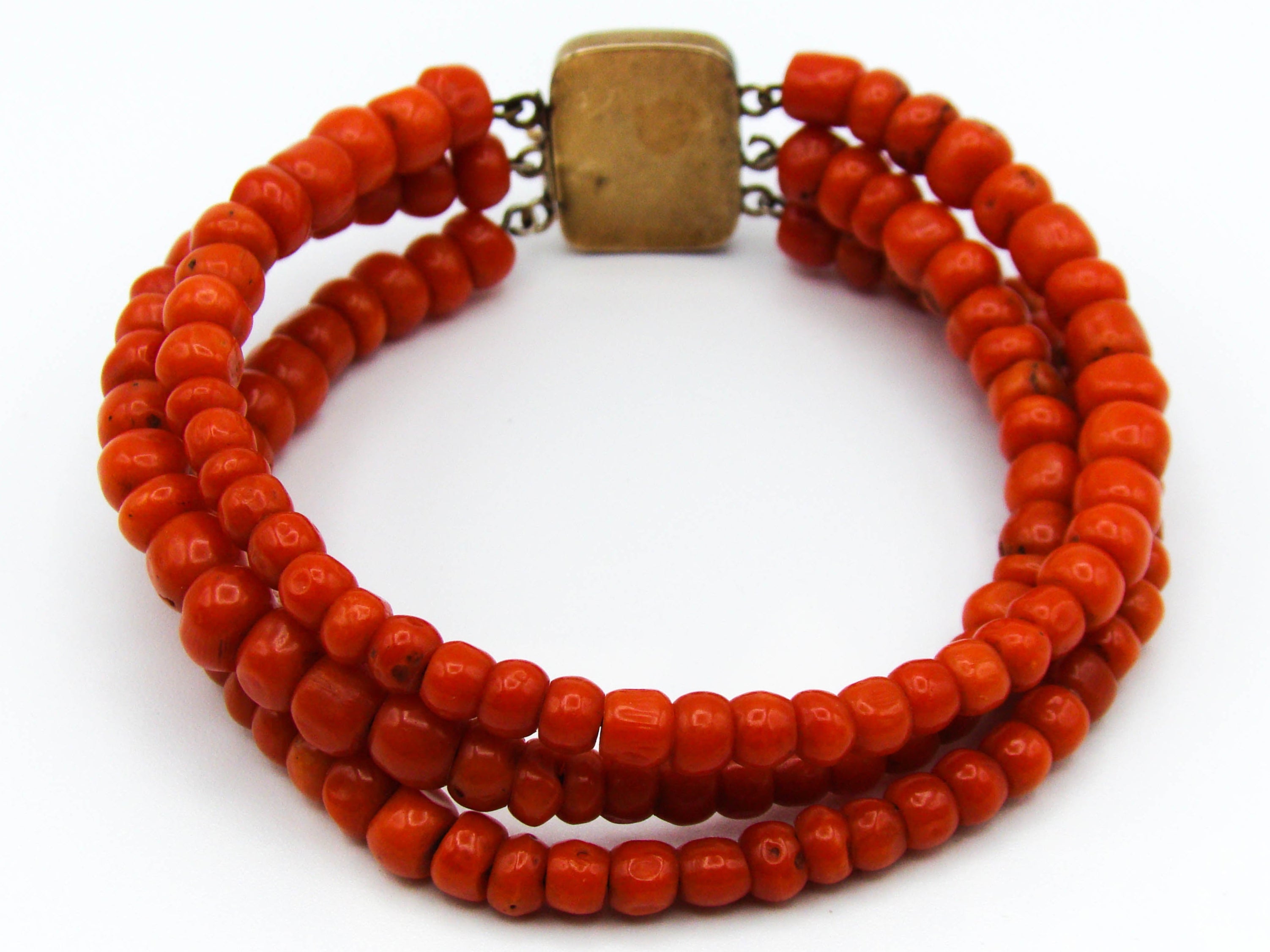 antique coral, natural coral, undyed coral, dark red coral, blood red coral, Italian coral, pacific coral, Sardinian Coral, red coral, sea coral, Mediterranean coral, Mediterranean bracelet, coral bracelet, handcarved, 9 karat gold
